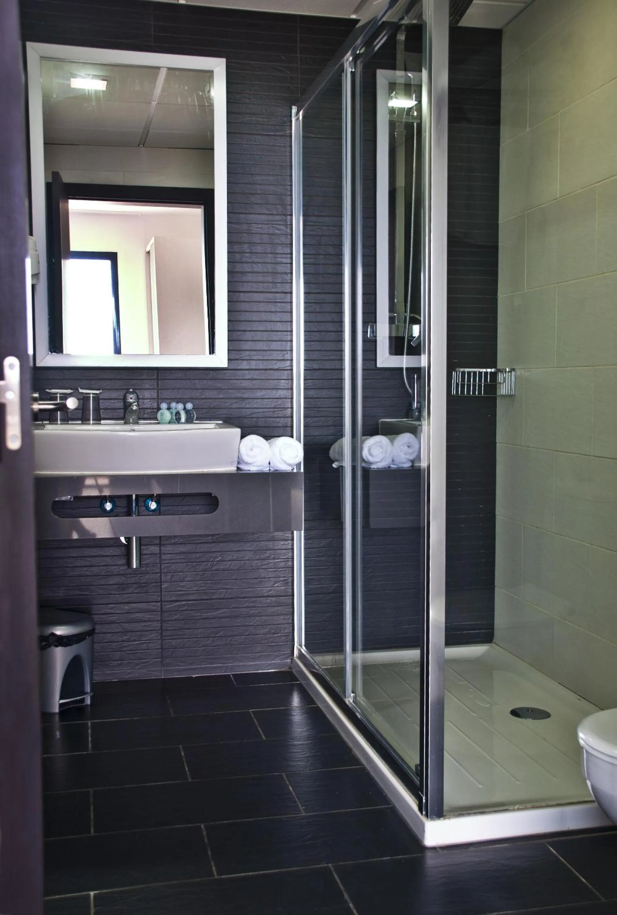 Bathroom in Hotel Amaraigua – All Inclusive – Adults Only
