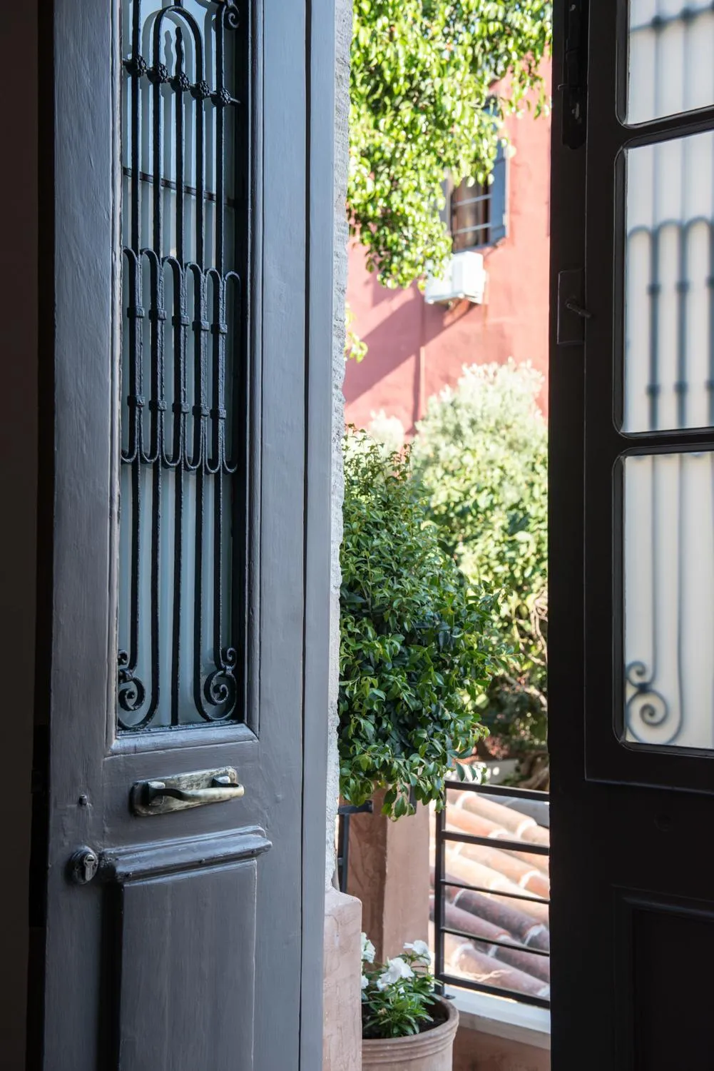 Decorative detail in Hotel Off