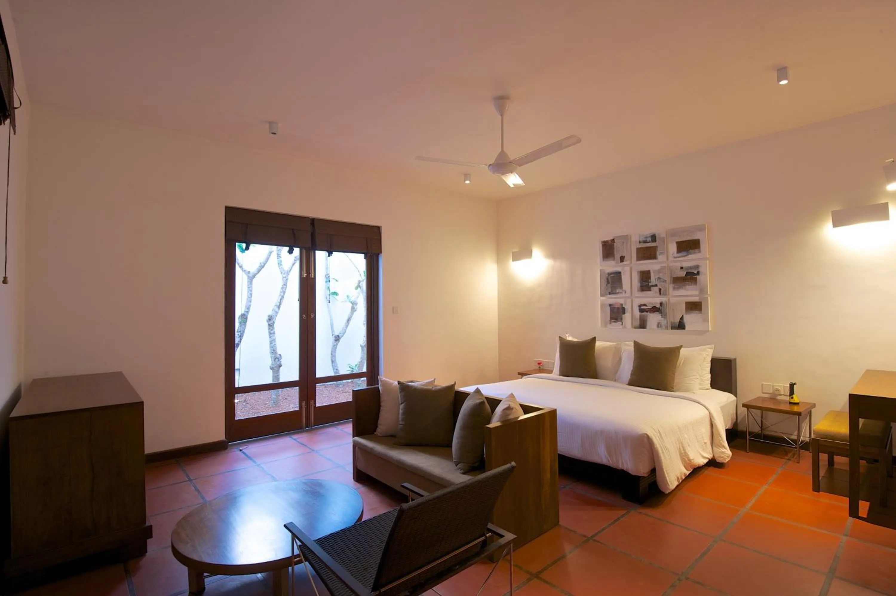 Bed in Jetwing Thalahena Villa