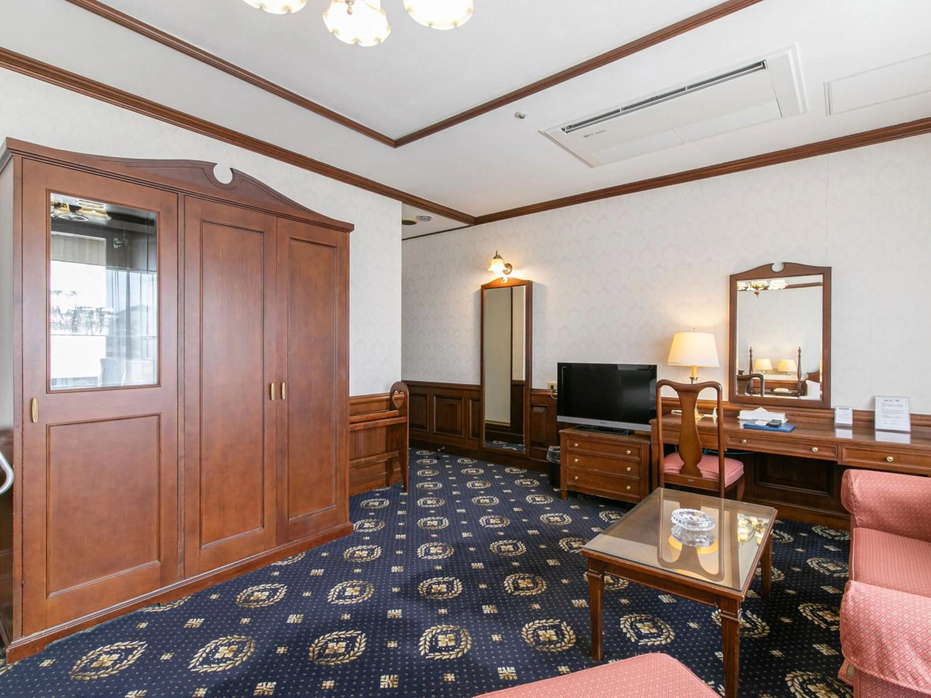 TV and multimedia in Victoria Inn Nagasaki