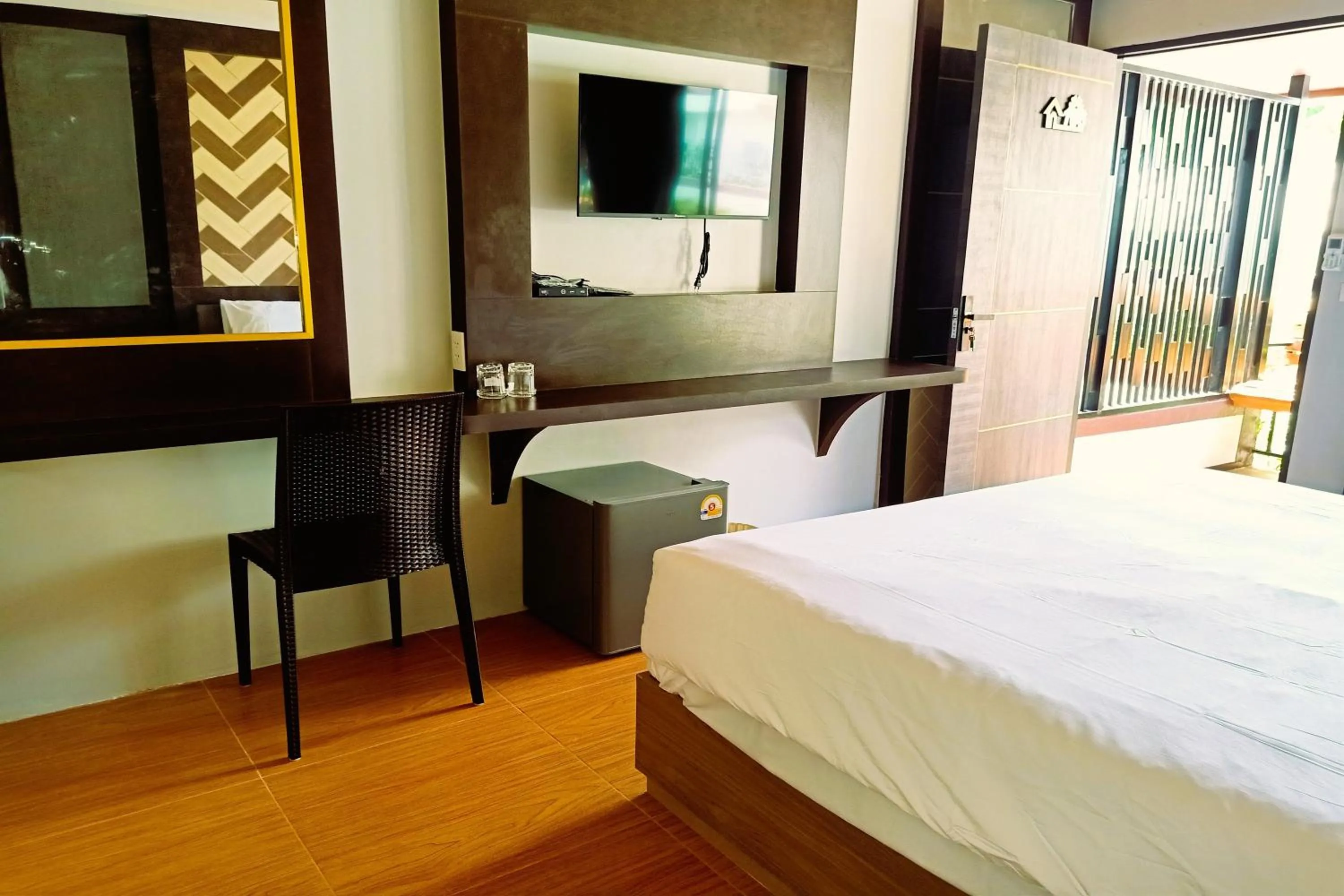 Bedroom, Bed in Resort Thalang