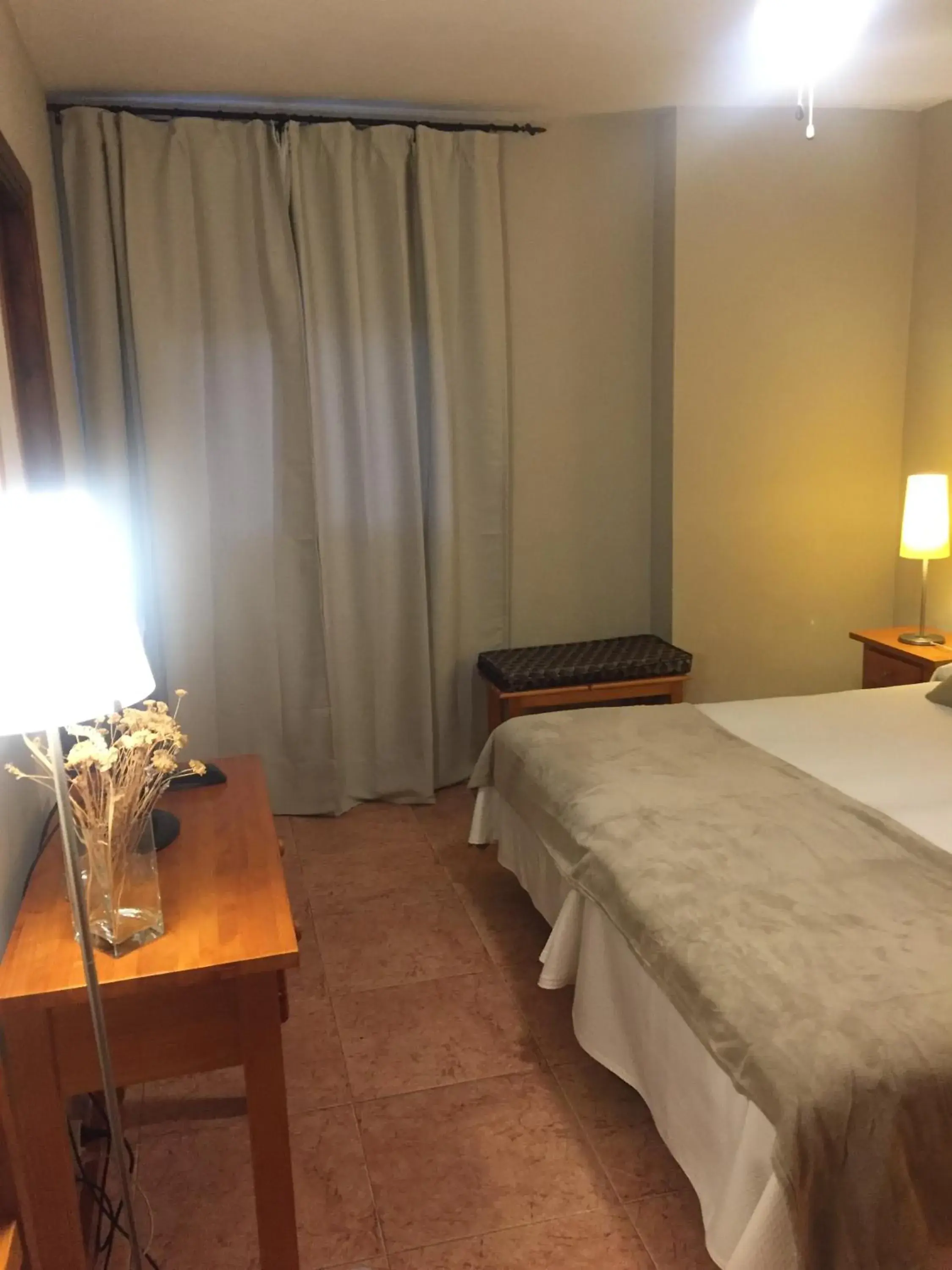 Twin Room in Hotel Florido Twin Room in Hotel Florido