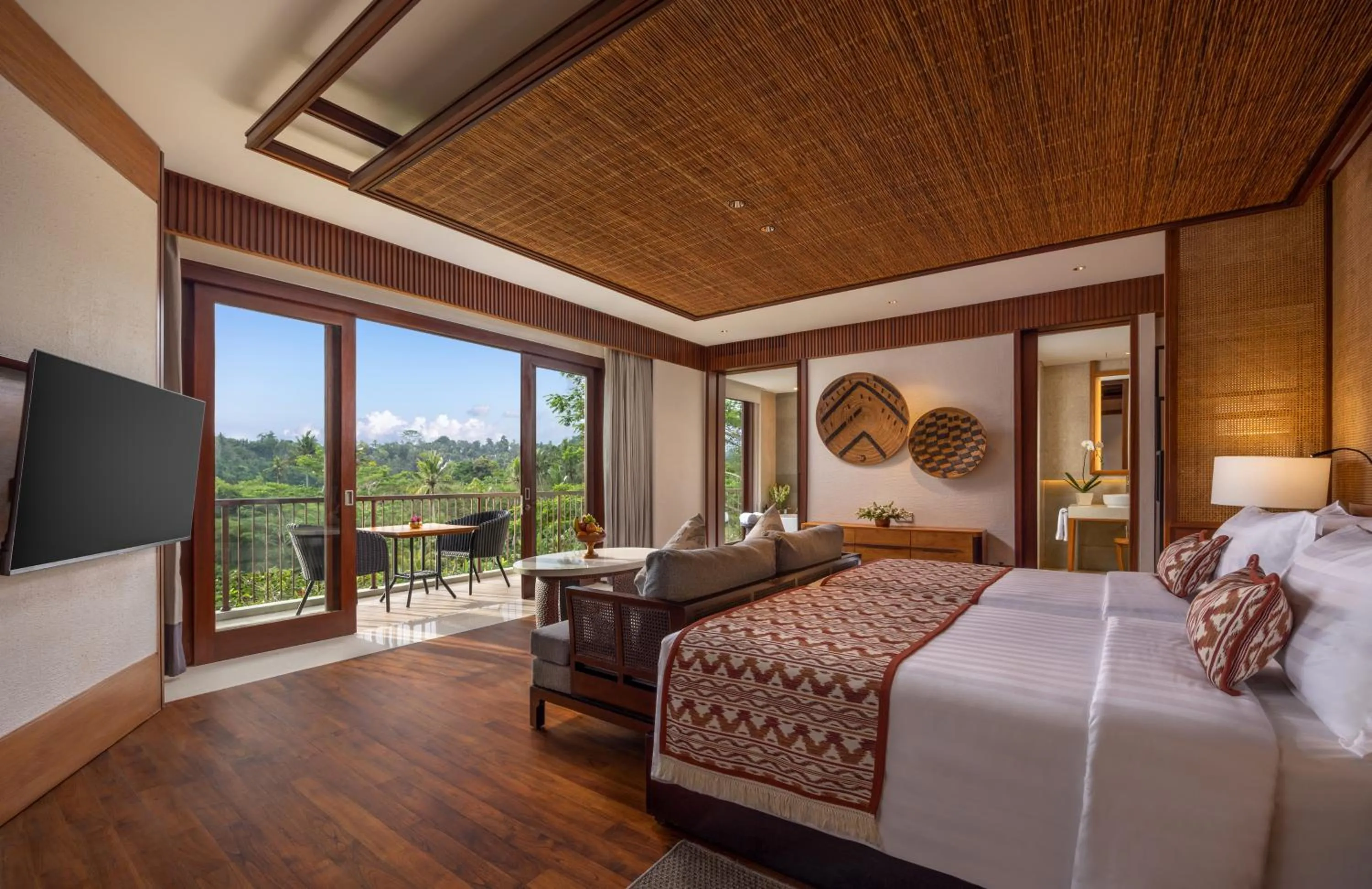 Bed in Impiana Private Villas Ubud