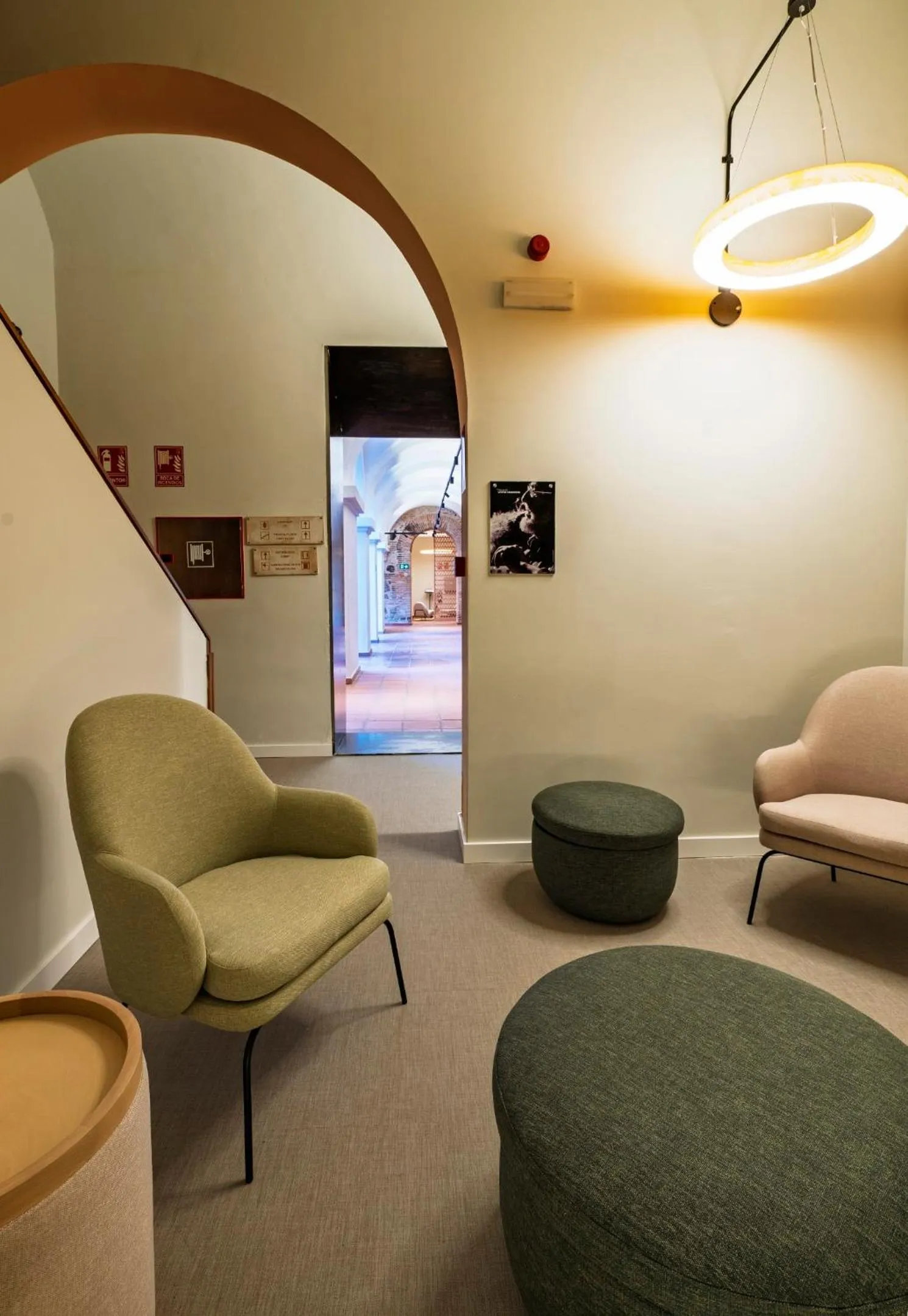 Library in Hotel Valle del Ambroz