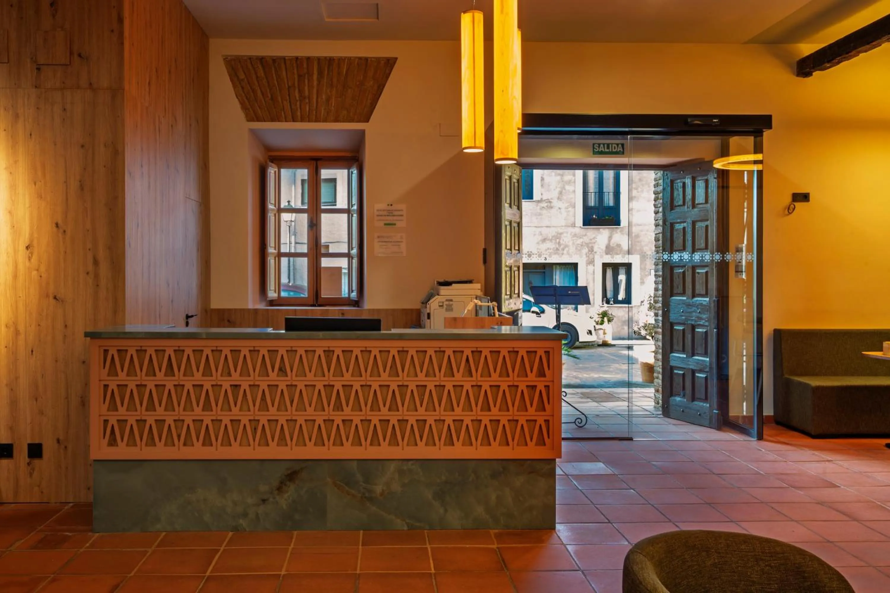 Seating area in Hotel Valle del Ambroz