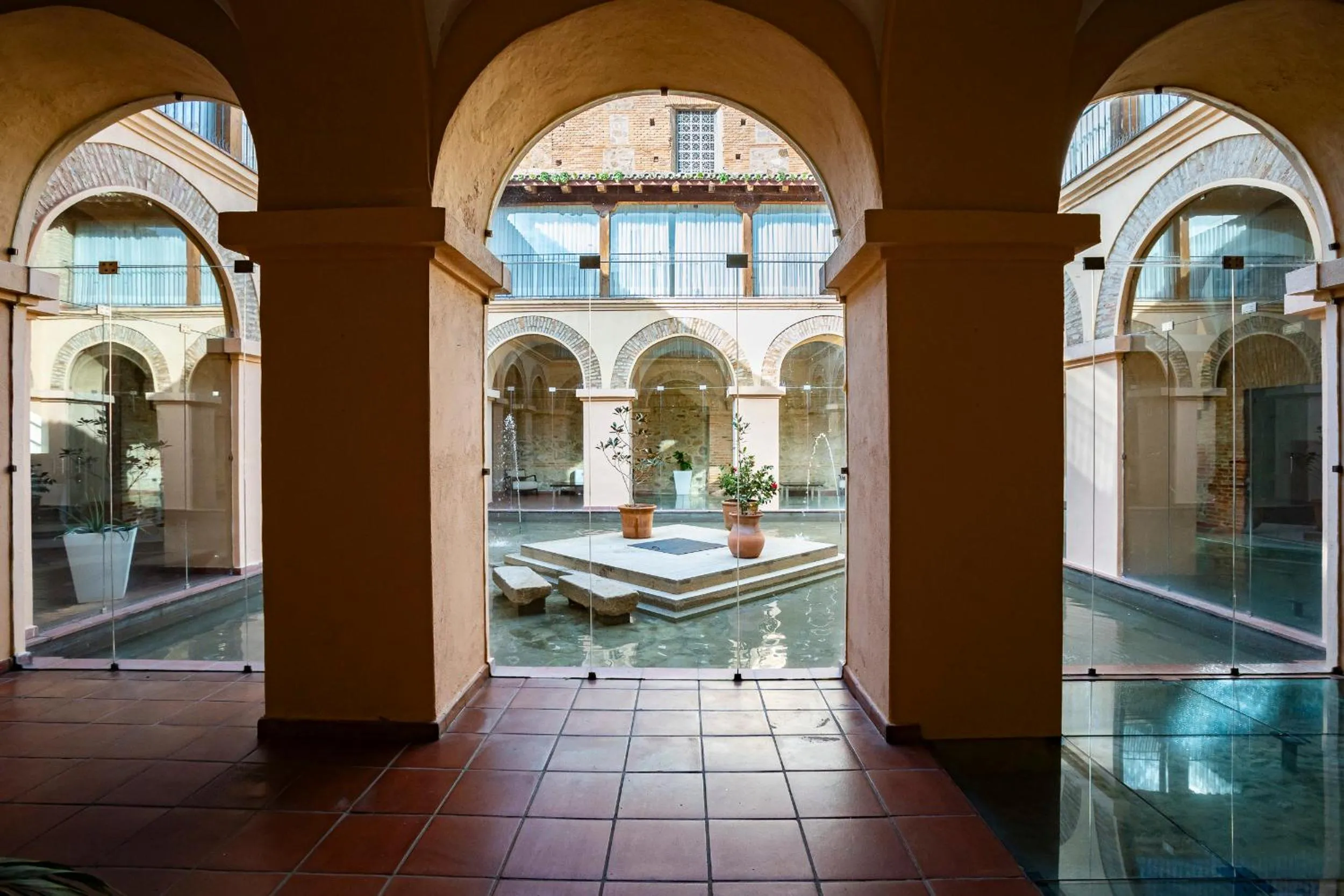 Property building in Hotel Valle del Ambroz