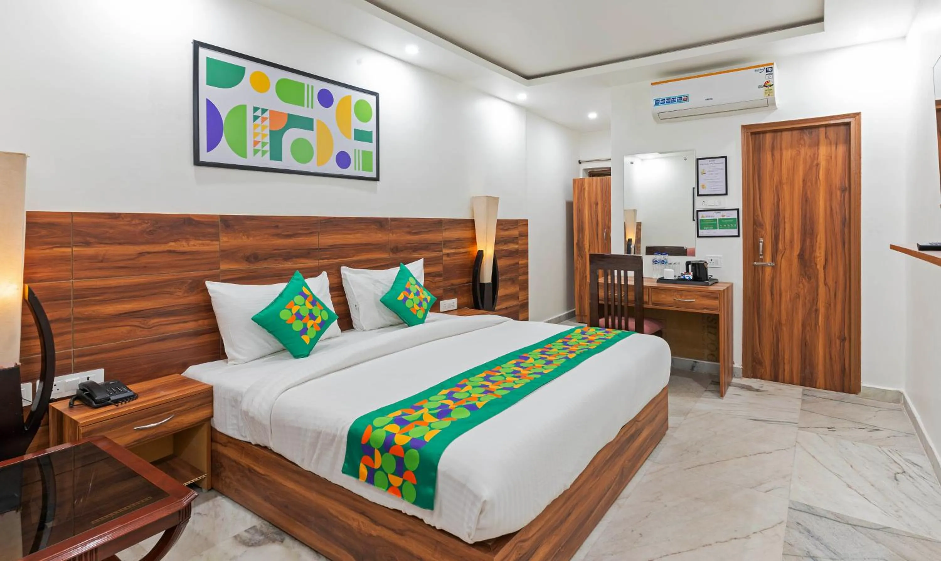 Deluxe Room - single occupancy in Treebo Buddha Pride