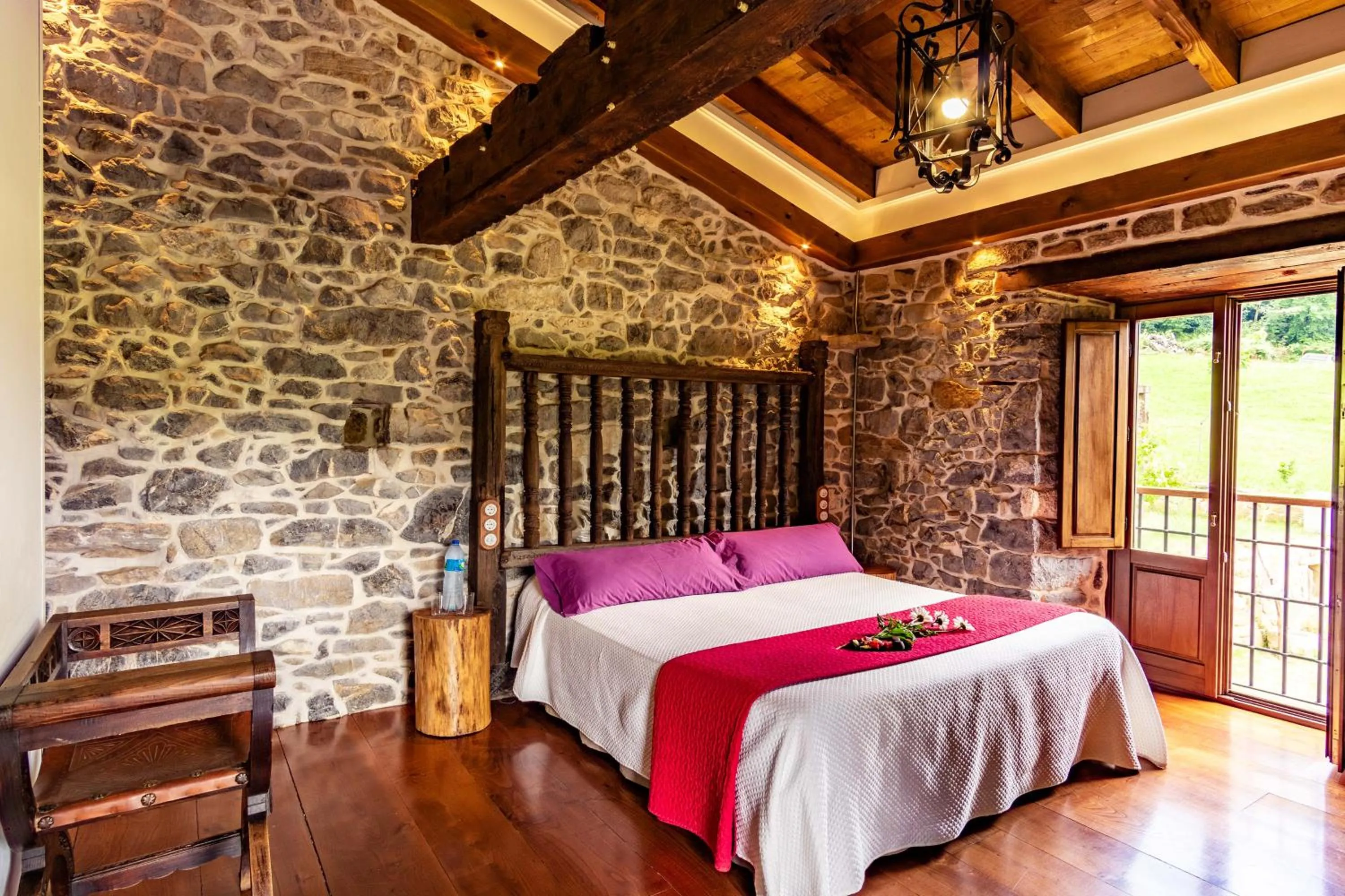 Bed in Casona de El Castañíu