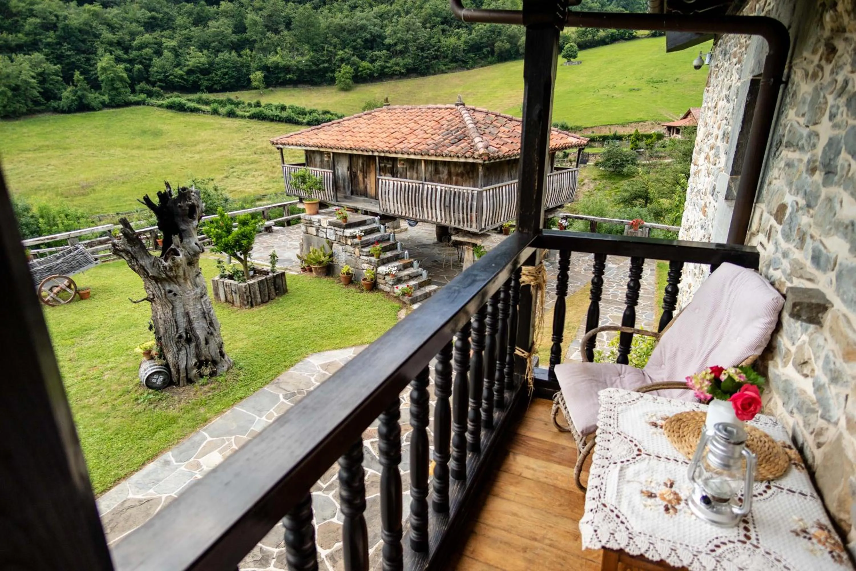 Property building in Casona de El Castañíu