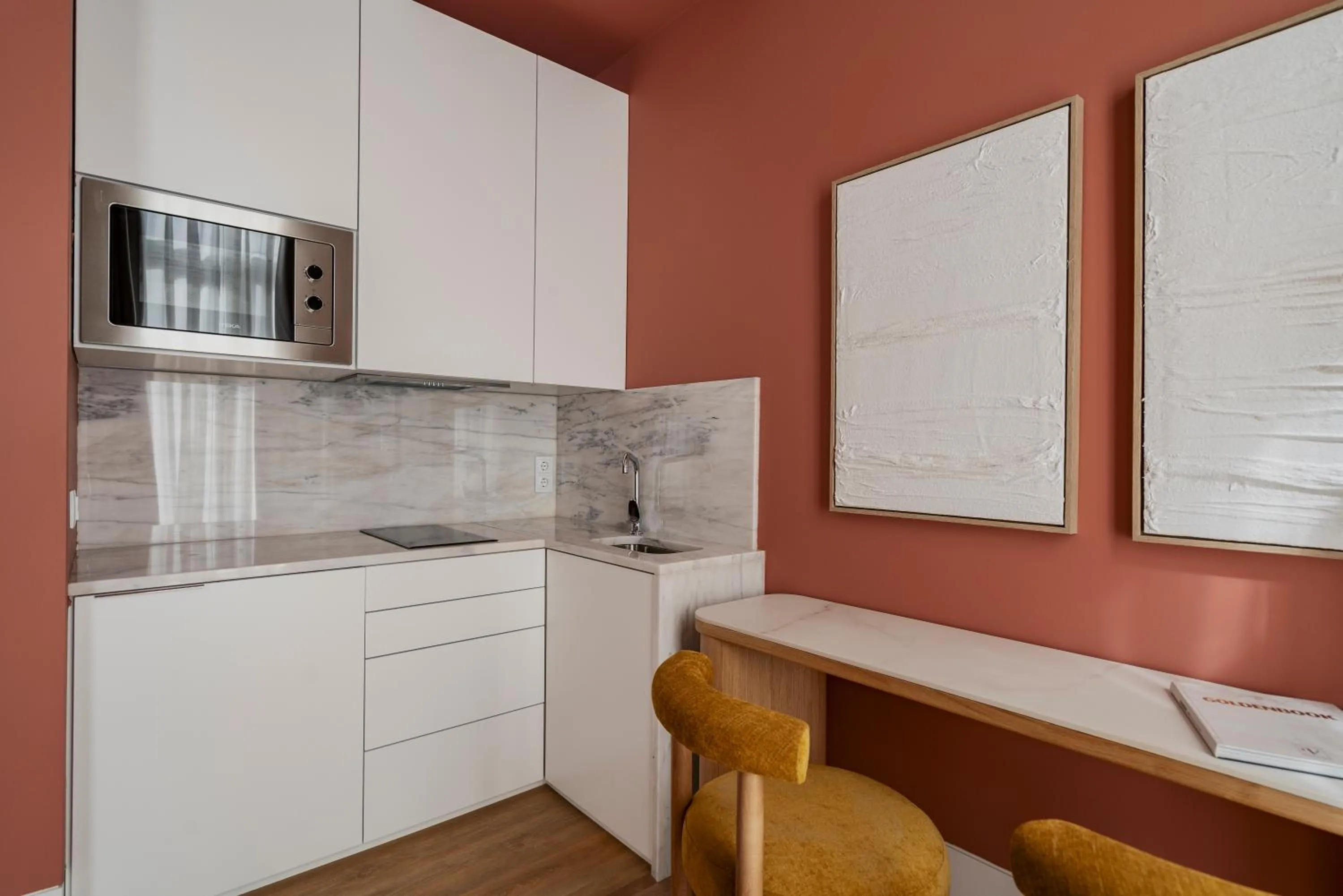 Coffee/tea facilities in Vincci Baixa Suites Apartments