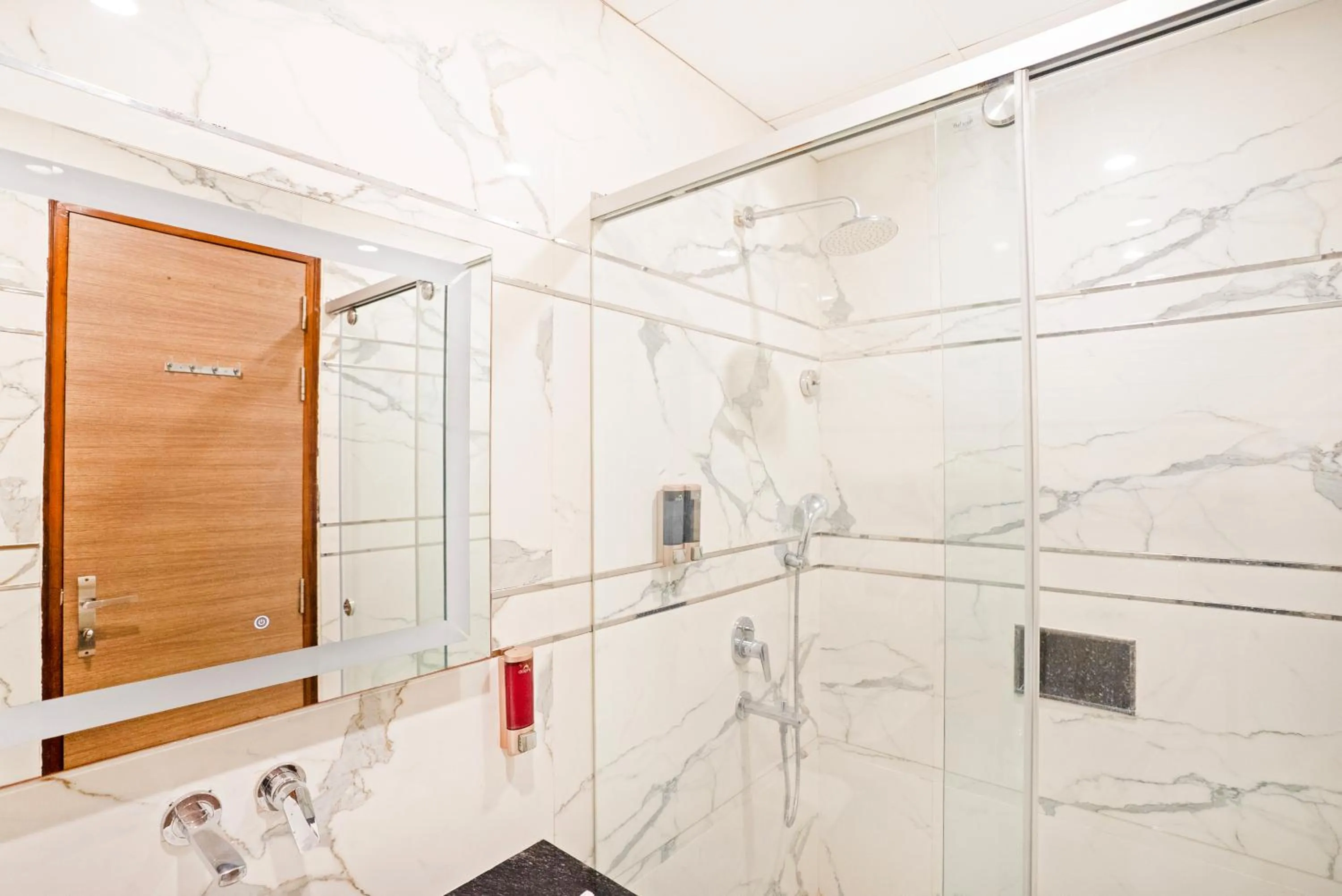 Shower in The Riverstone Inn