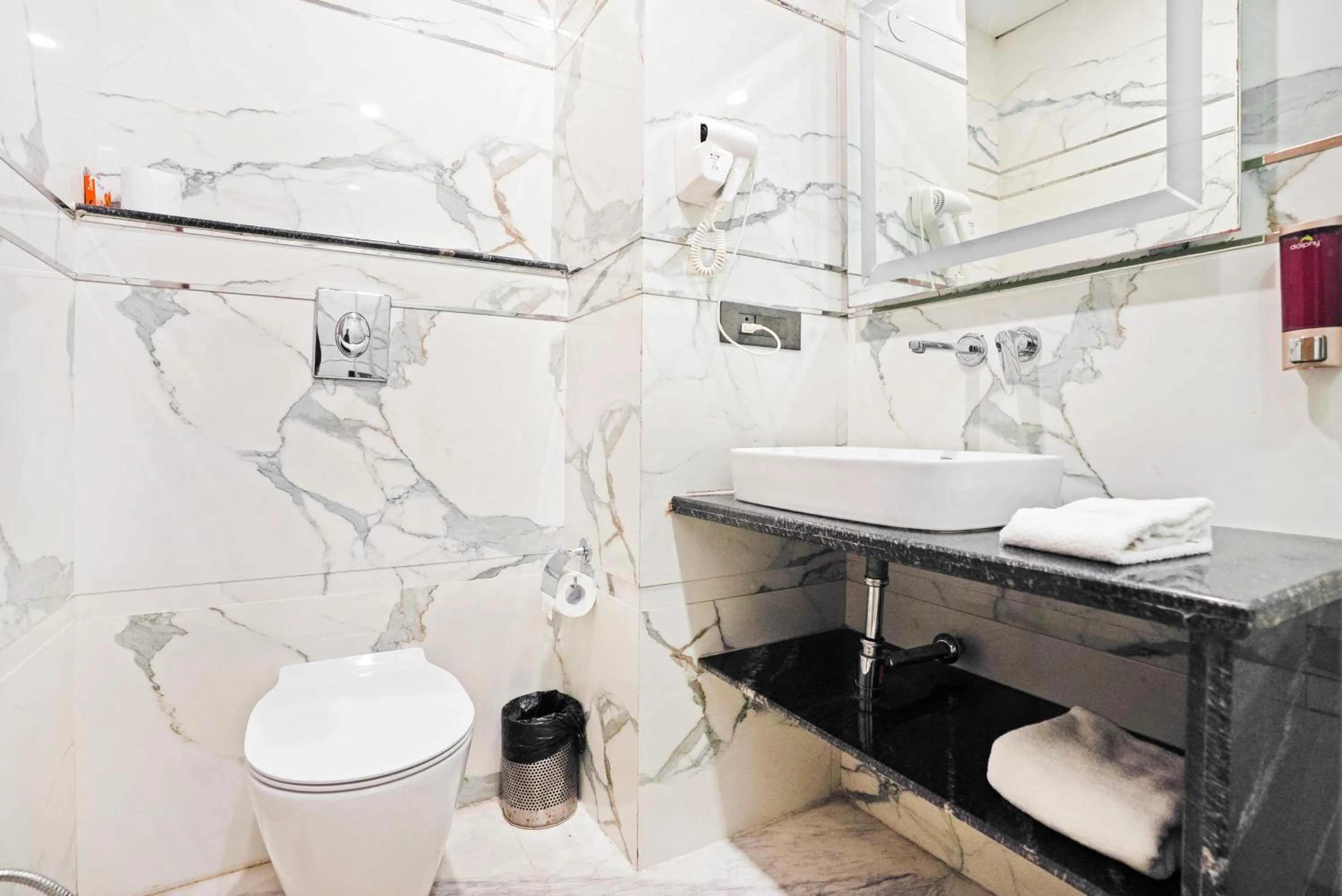 Shower in The Riverstone Inn