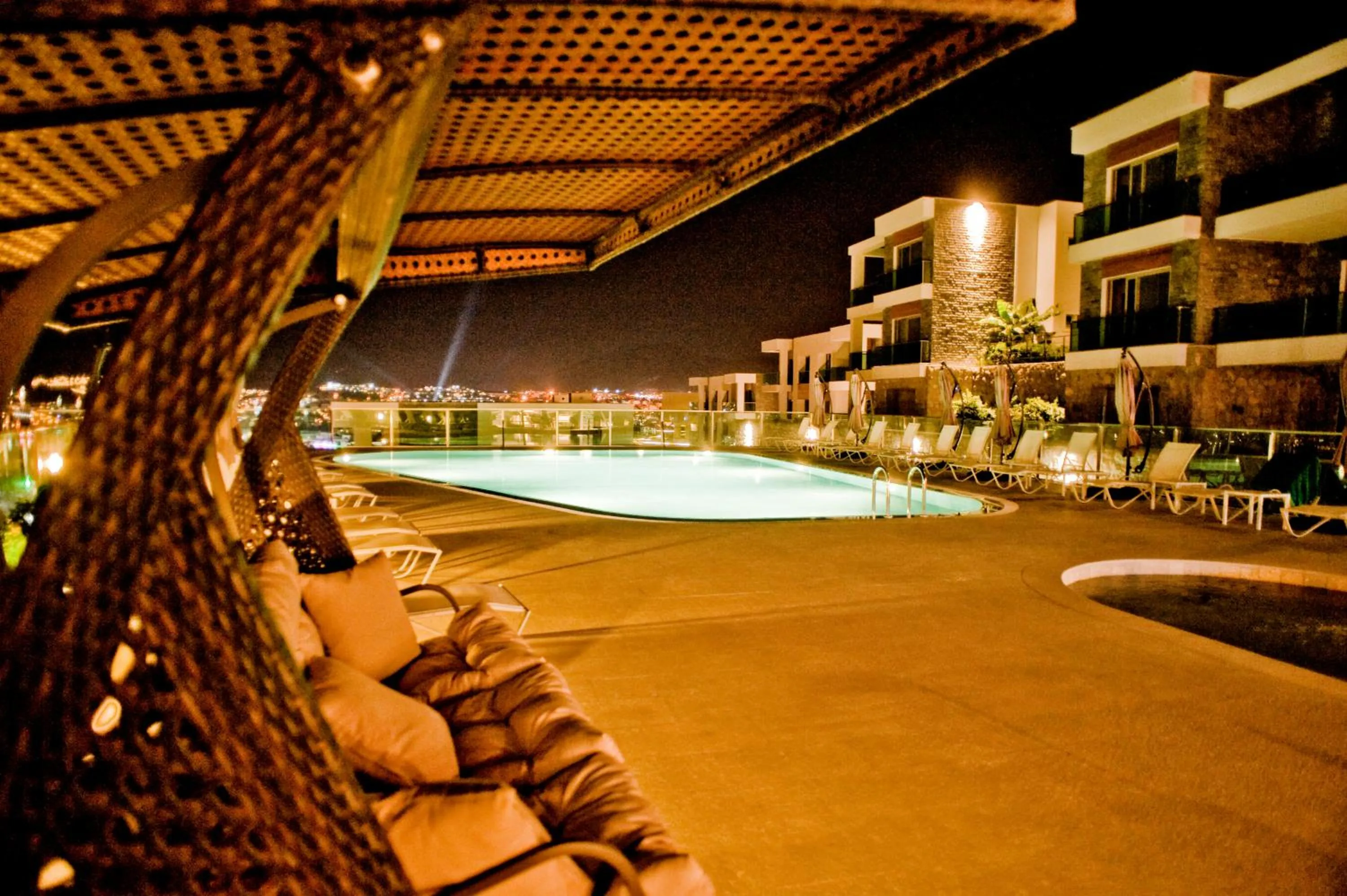 Pool view in Degirmenburnu Residence