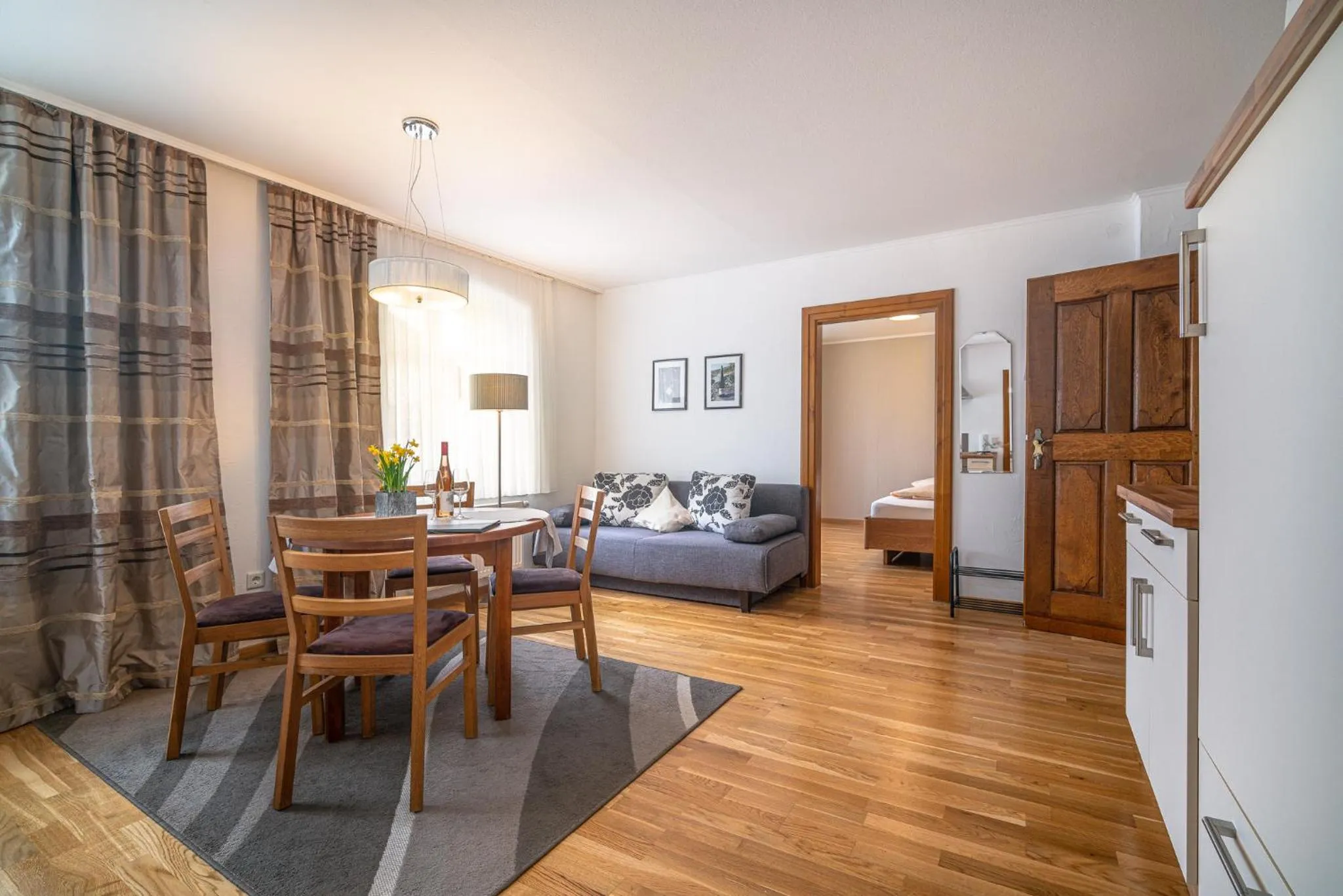 Bed in Hotel- Weingut- Moselloreley