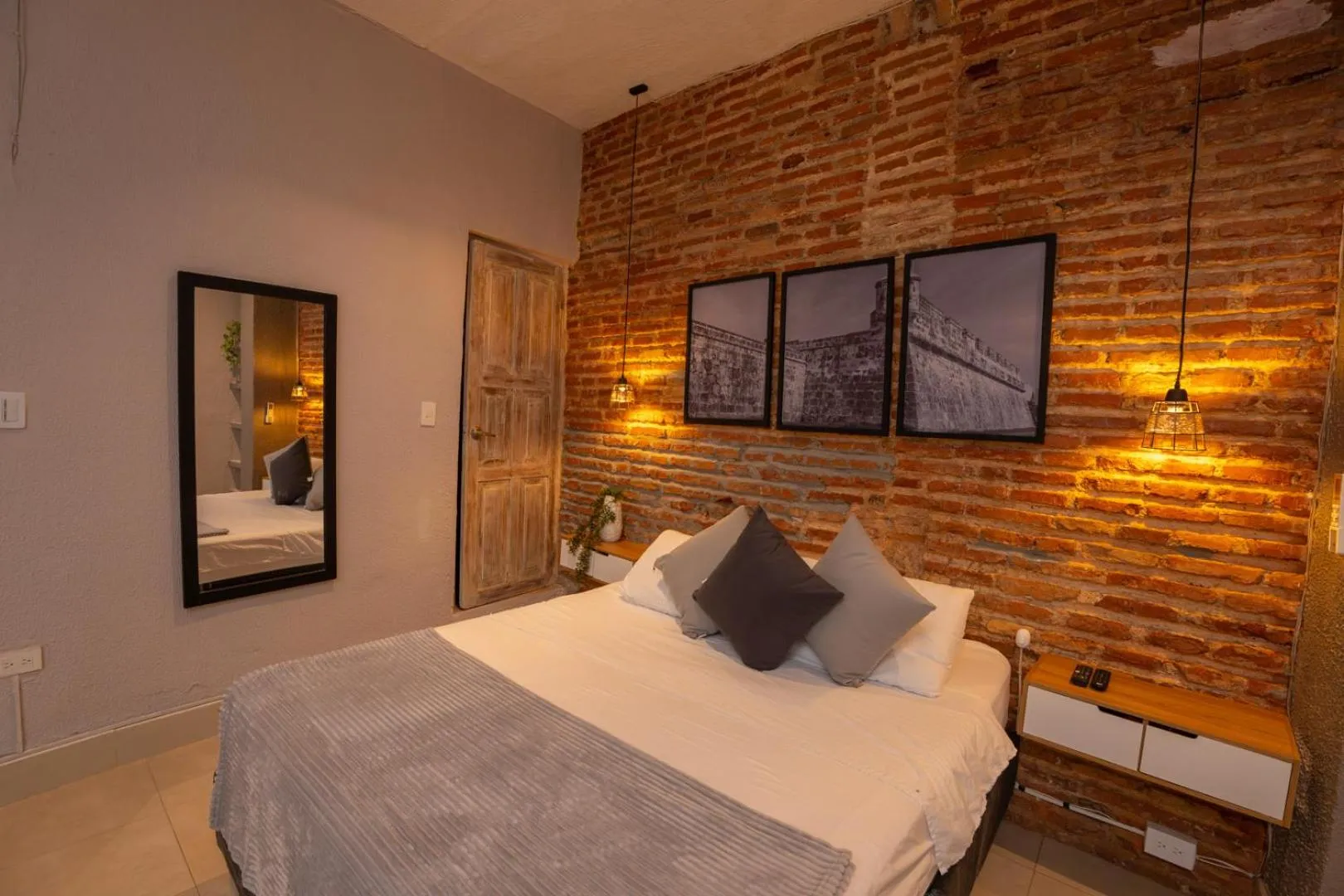 Photo of the whole room, Bed in Hotel Casa Agena