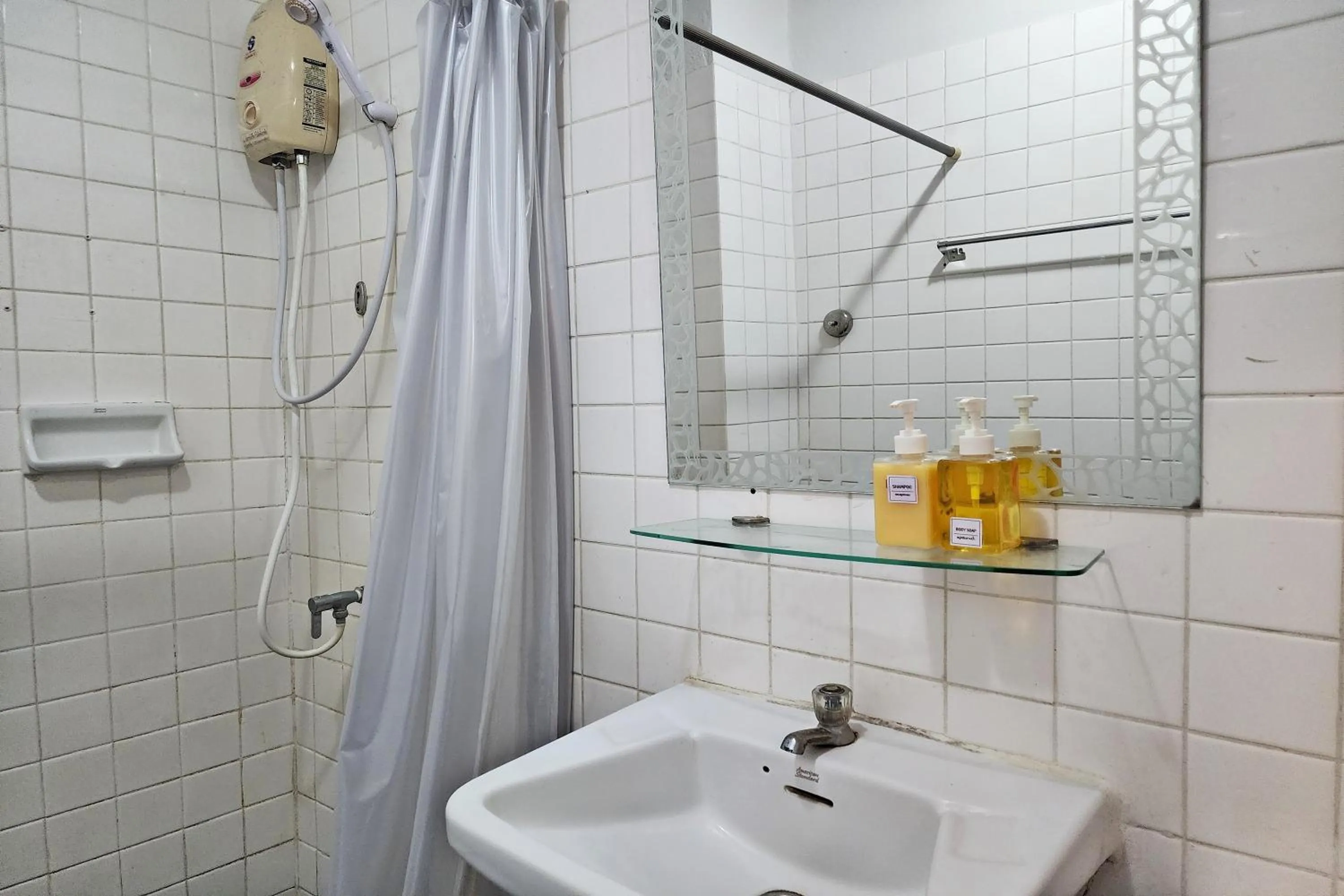 Bathroom in Suan Sunandha Palace Hotel