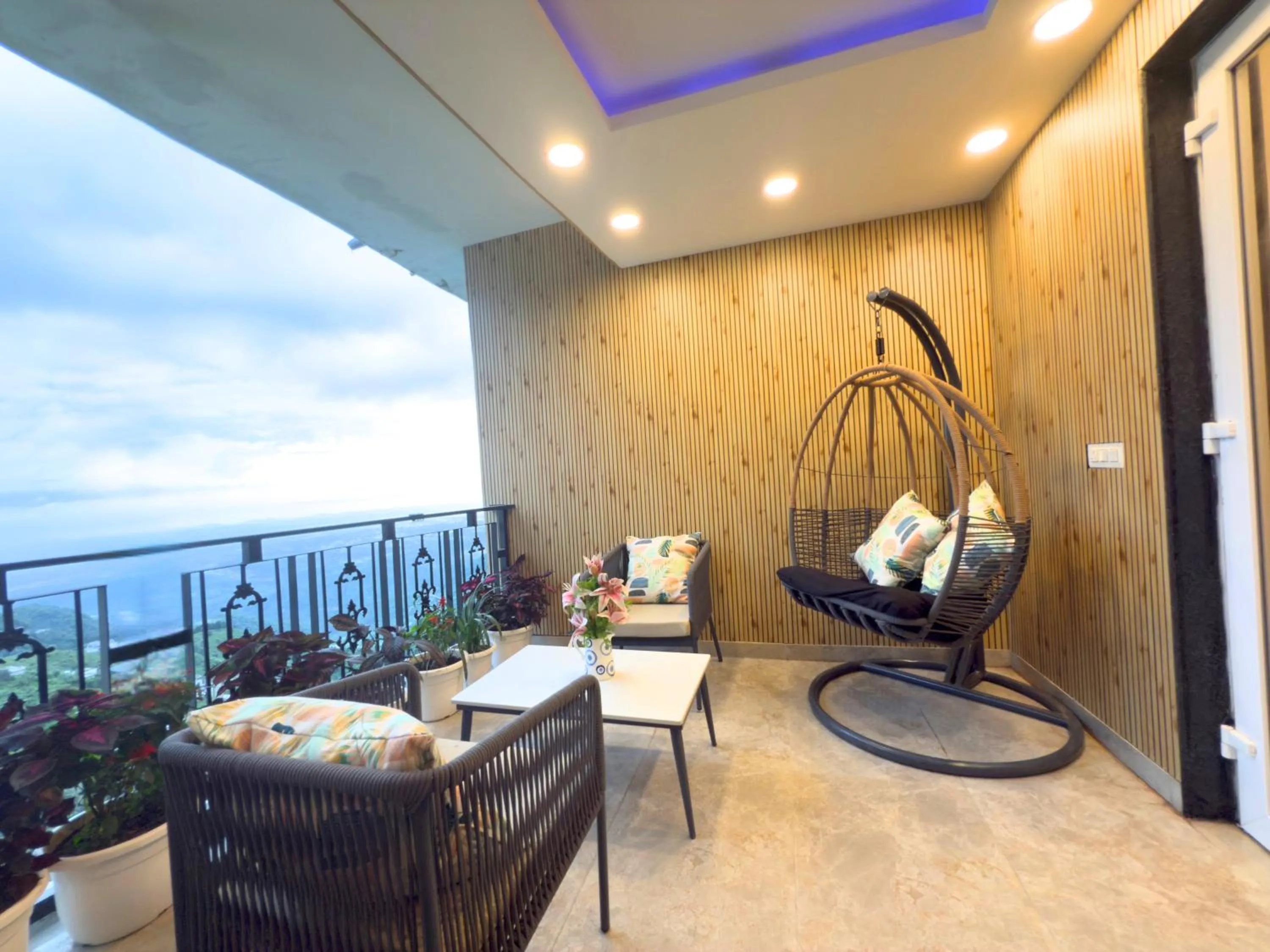 Balcony/Terrace in Nuri's Nest And Notch