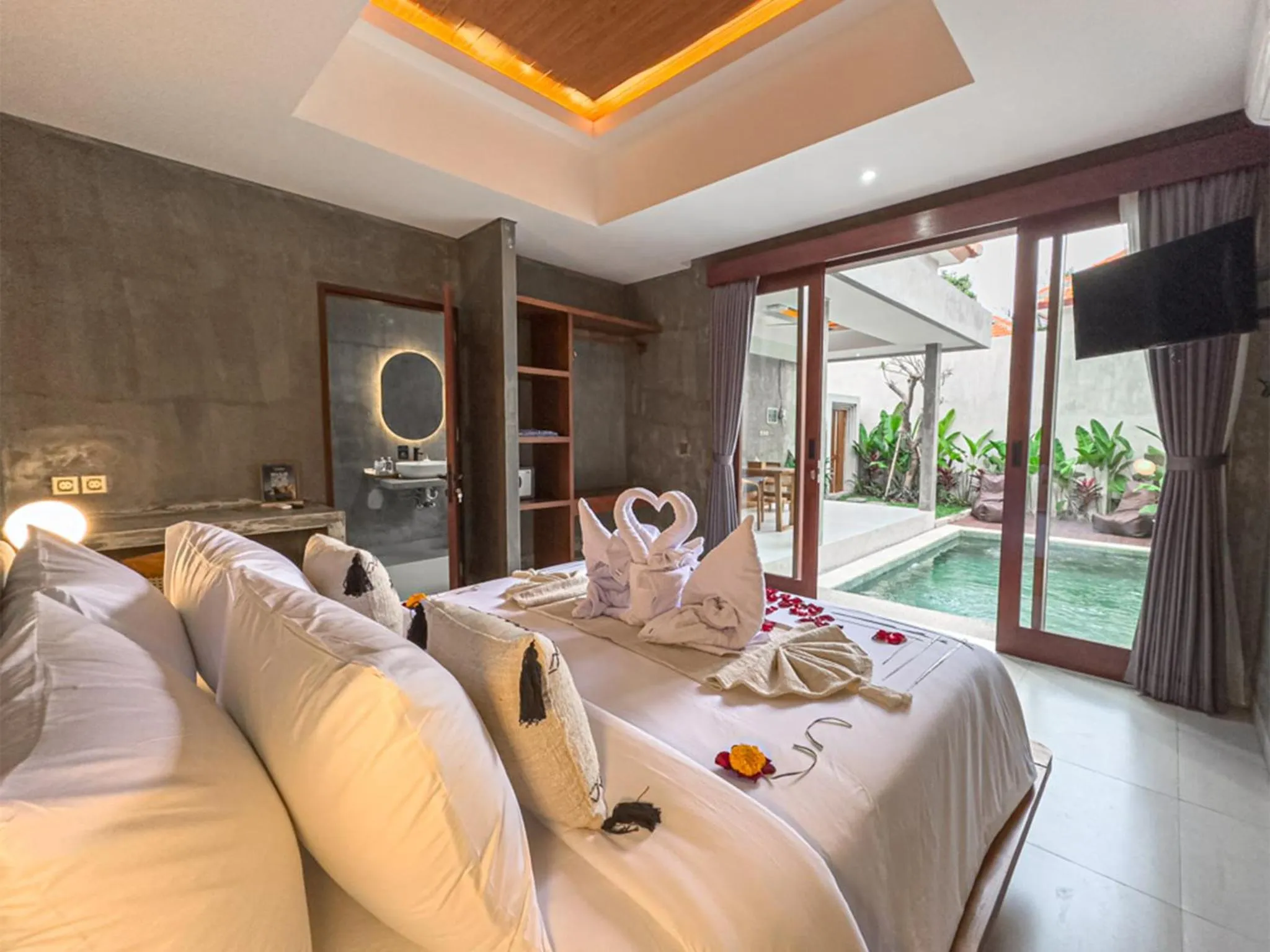 Bedroom, Bed in Davaya Villas Ubud