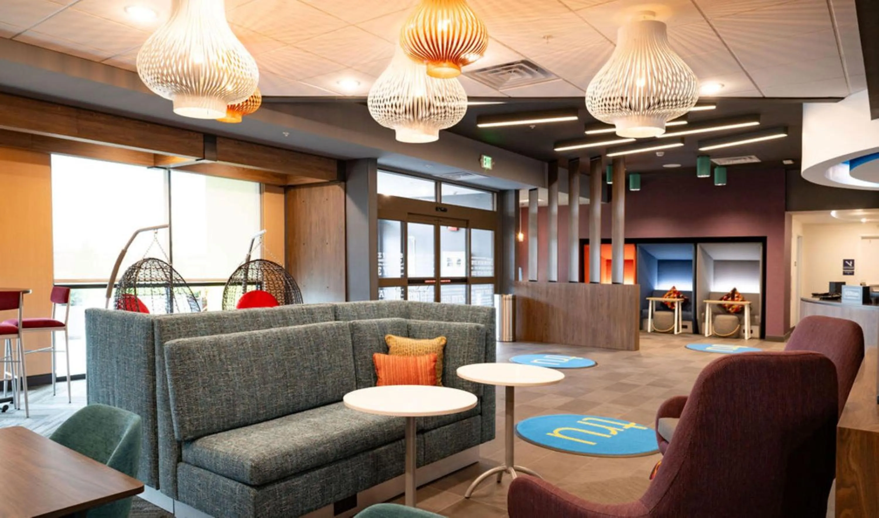 Lobby or reception in Tru By Hilton Grimes Des Moines