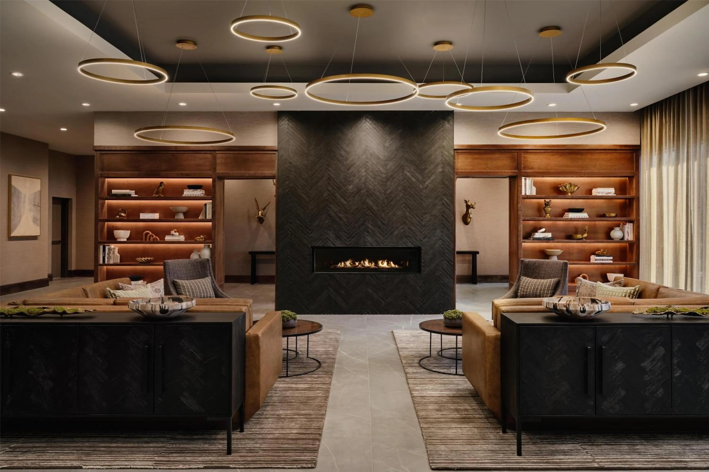 Lobby or reception in Doubletree By Hilton Greenville Airport