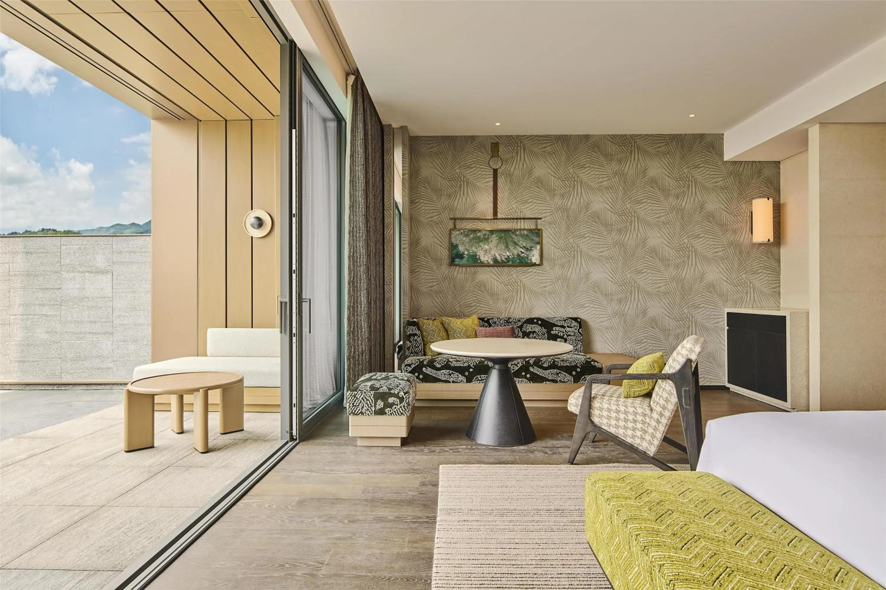 Living room, Bed in Shu Hua Hotel Tianmu Mountain, Curio Collection By Hilton