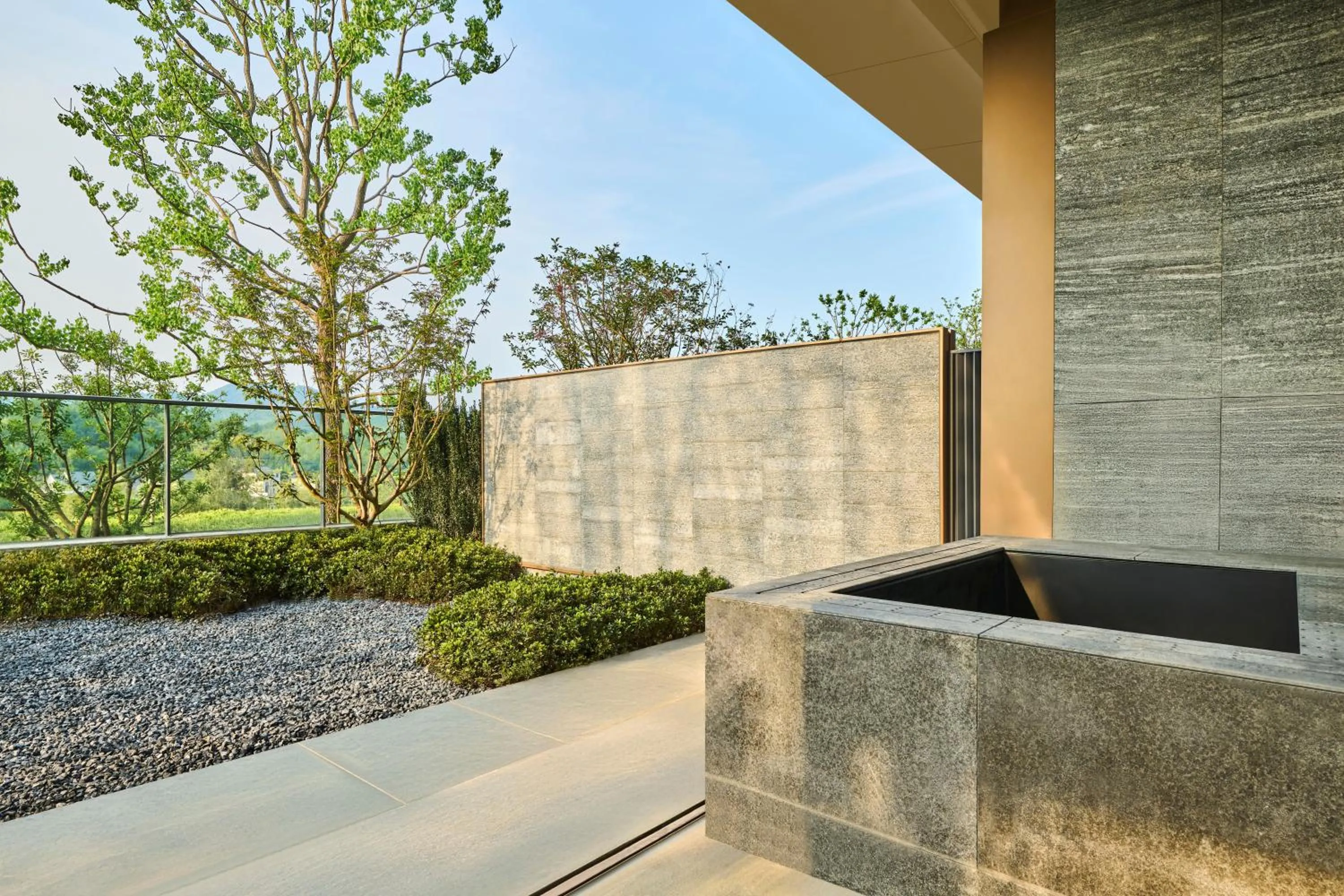 Balcony/Terrace in Shu Hua Hotel Tianmu Mountain, Curio Collection By Hilton