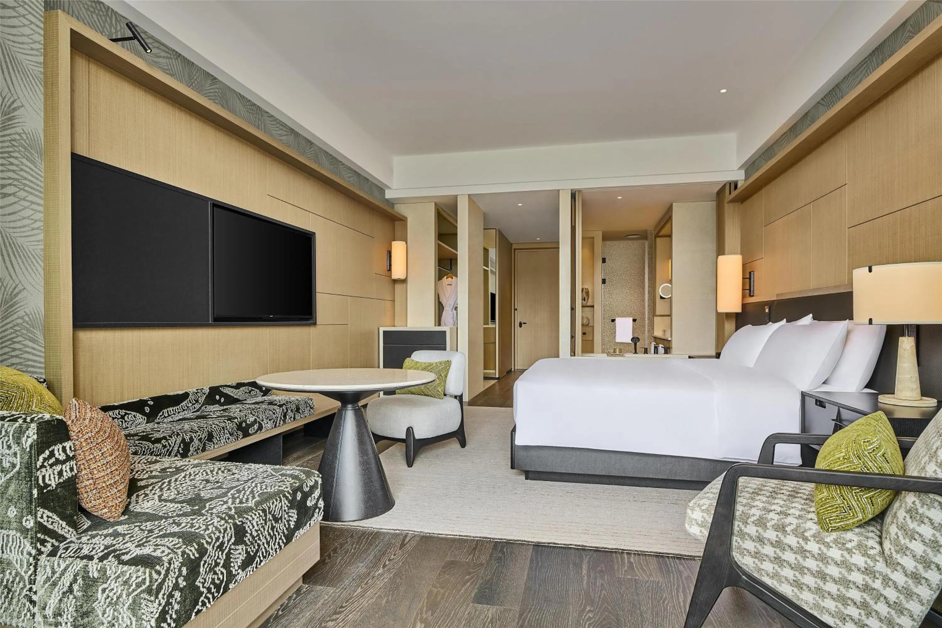 Bed in Shu Hua Hotel Tianmu Mountain, Curio Collection By Hilton