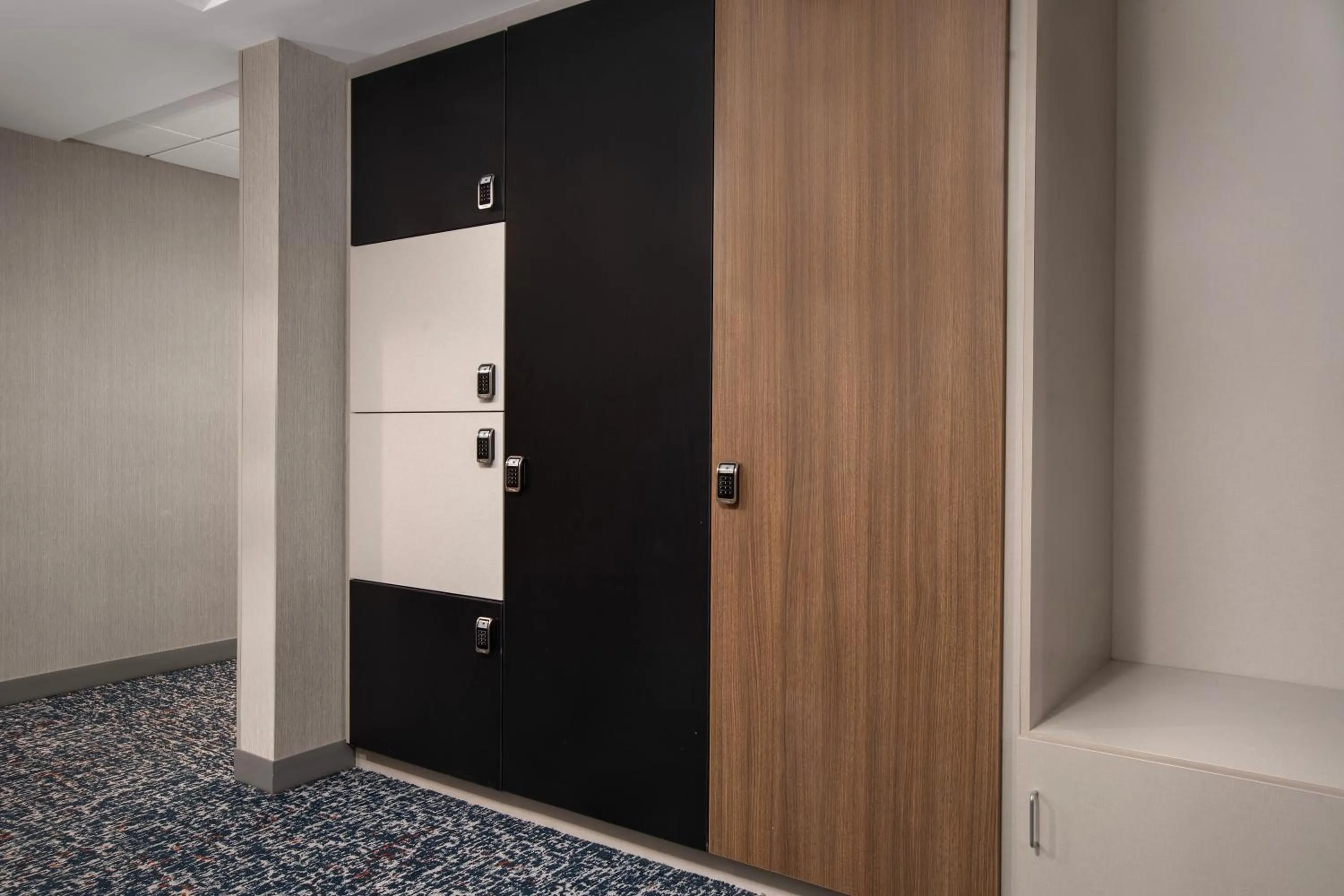locker in Homewood Suites By Hilton Portsmouth Downtown