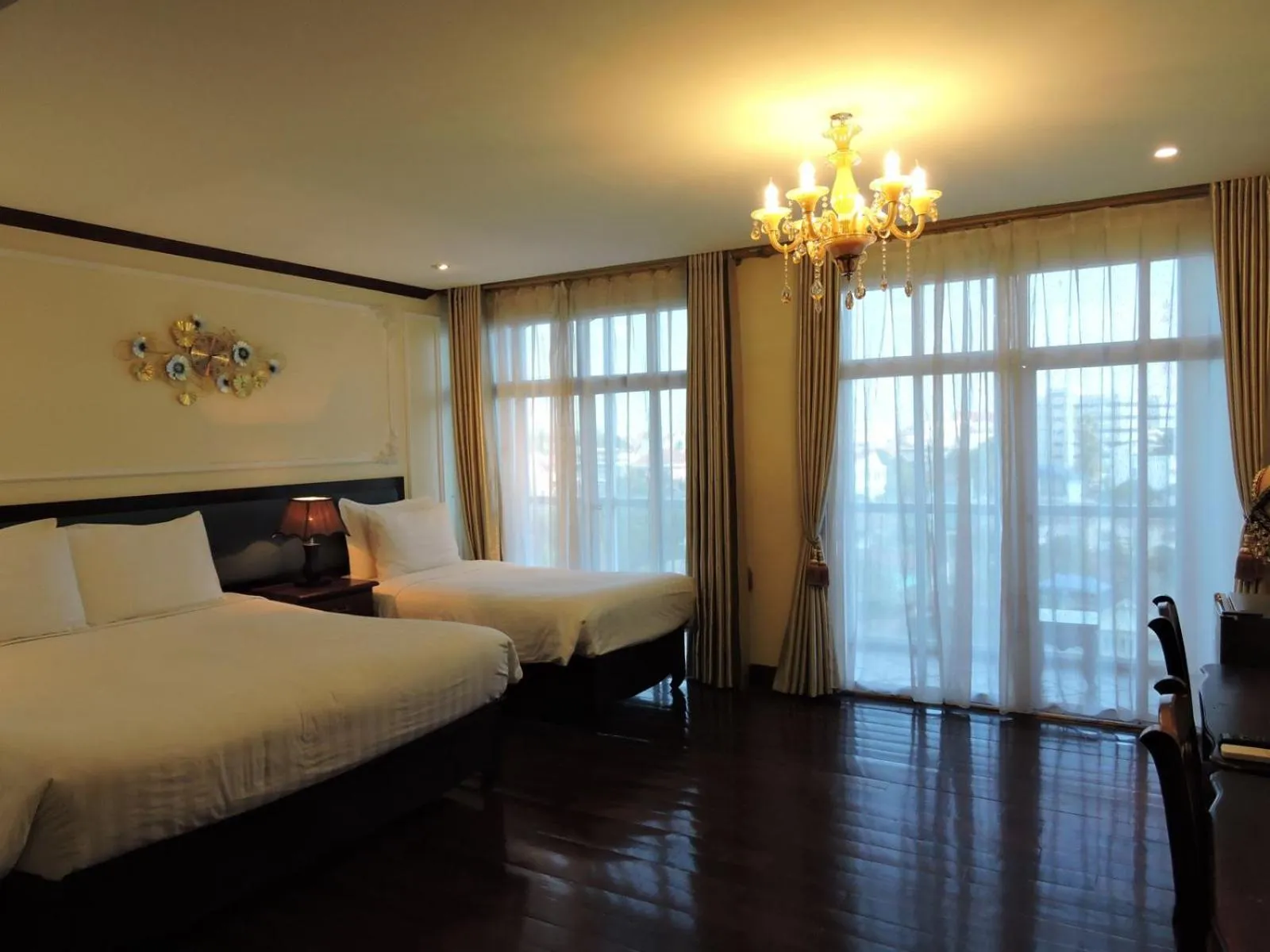 Bed in Vientiane Golden Sun Hotel