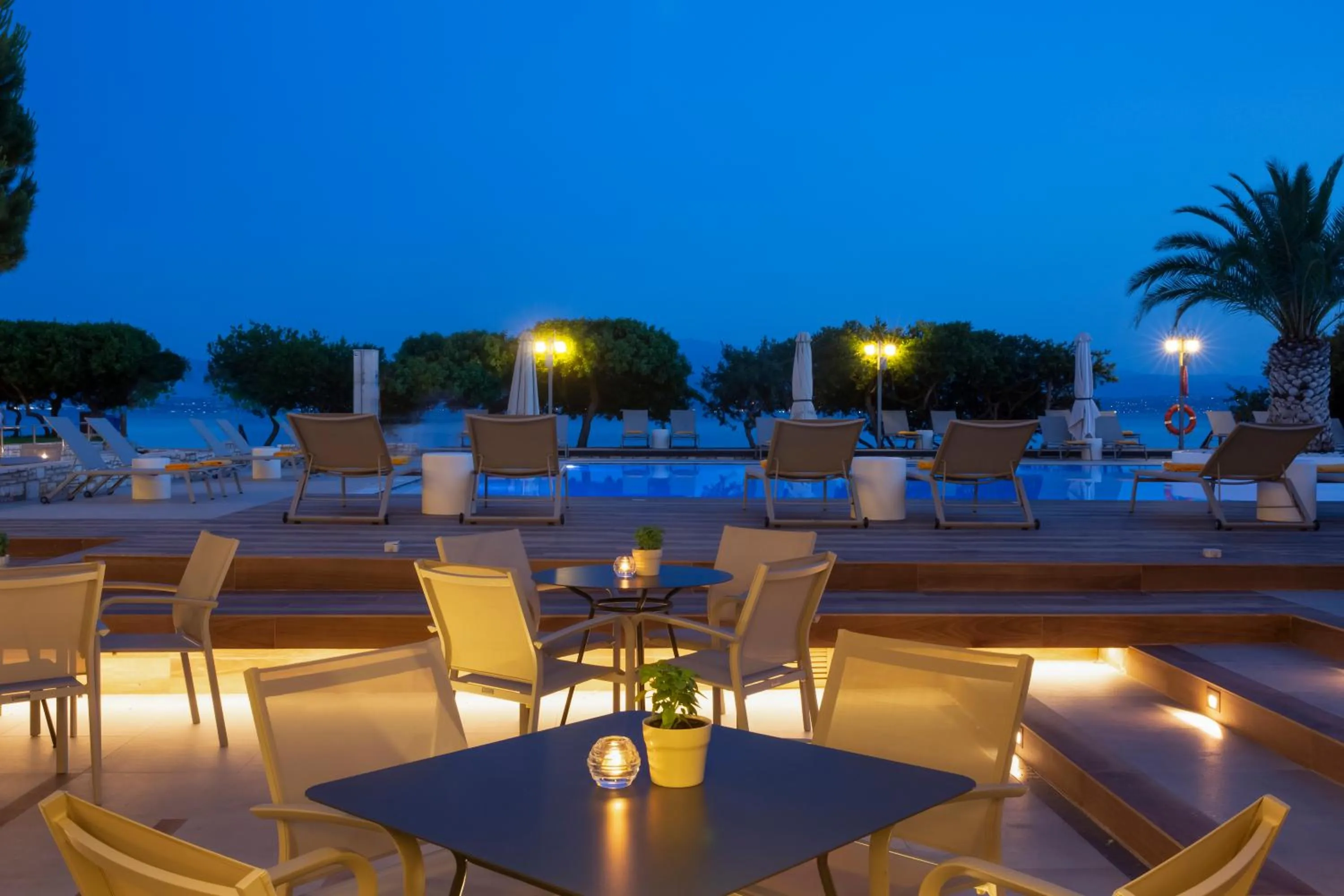 Lounge or bar in Negroponte Resort Eretria
