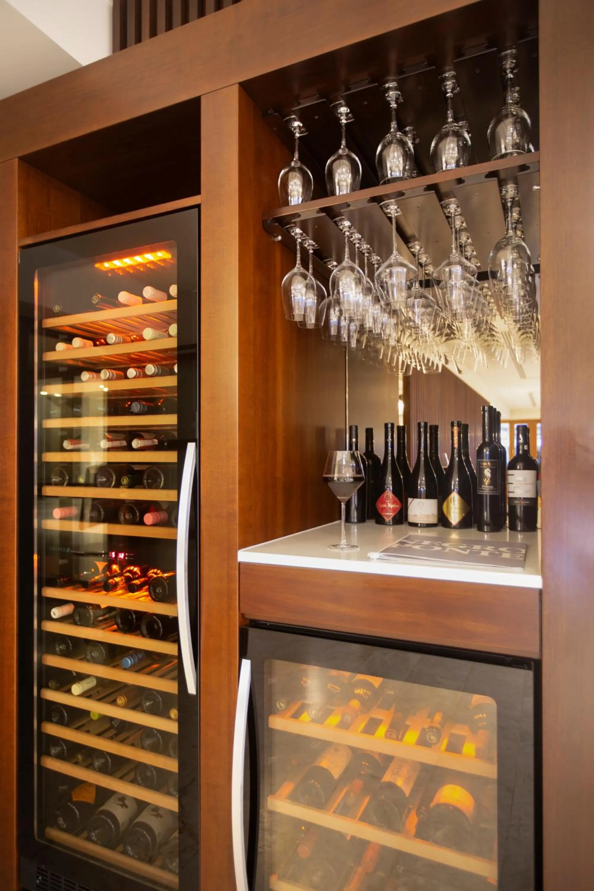 Drinks in Negroponte Resort Eretria