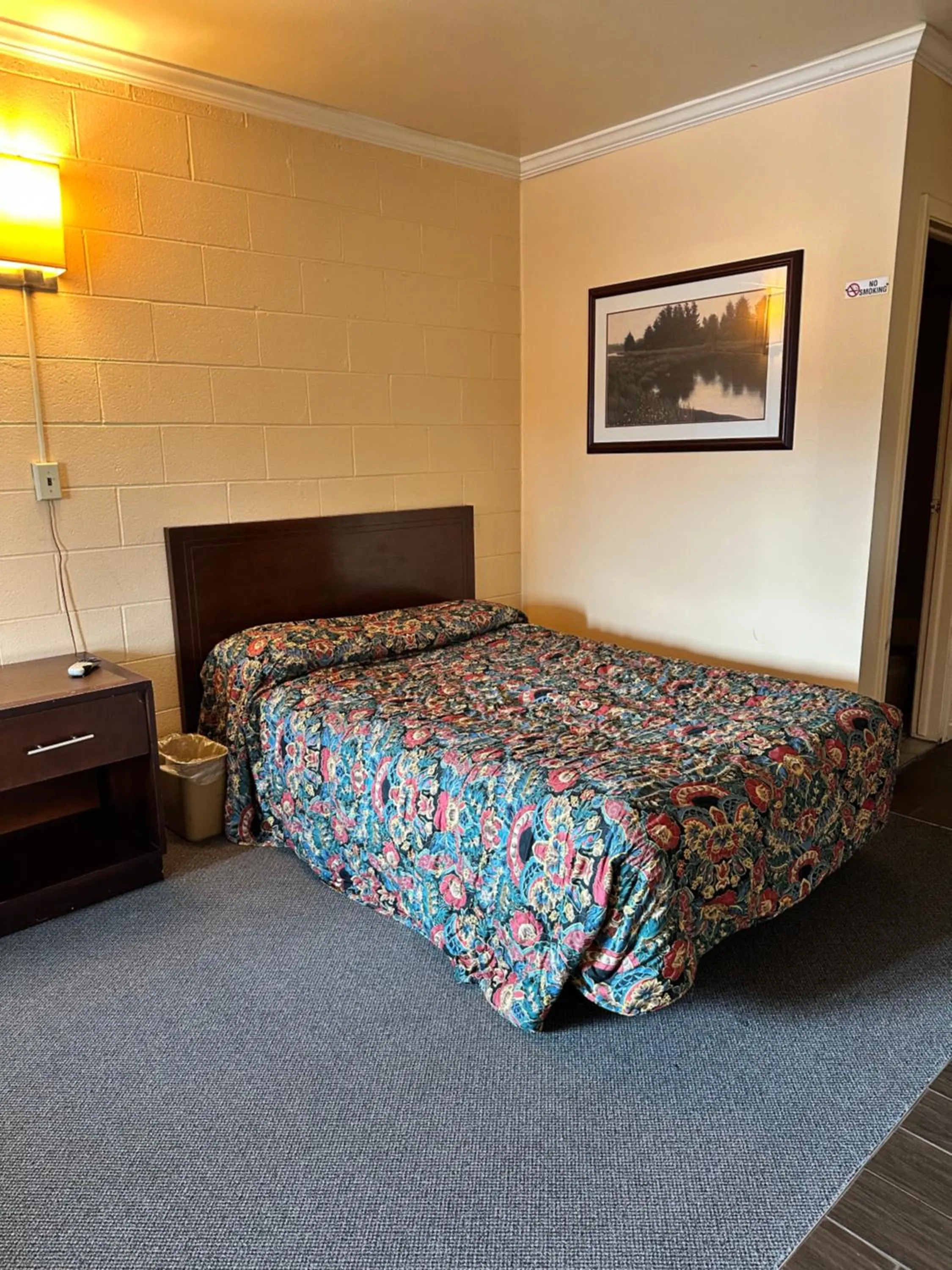 Harmony House Motel
