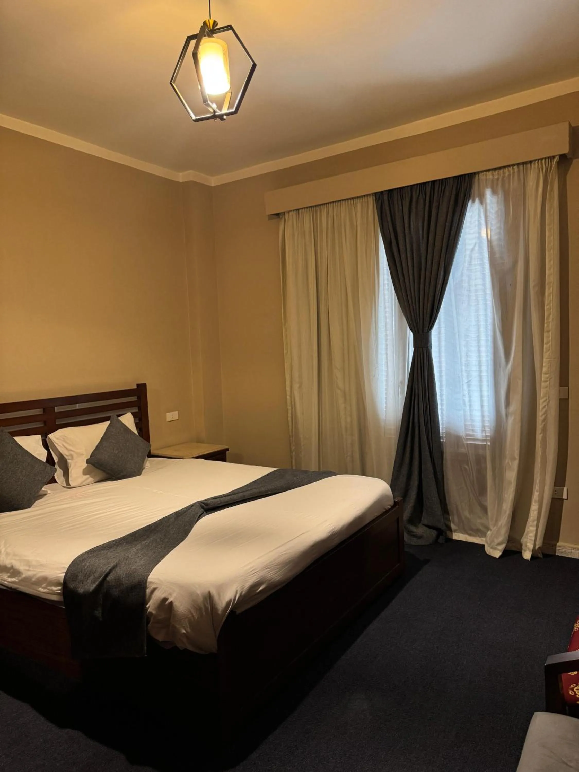 Bedroom, Bed in New Marwa Palace