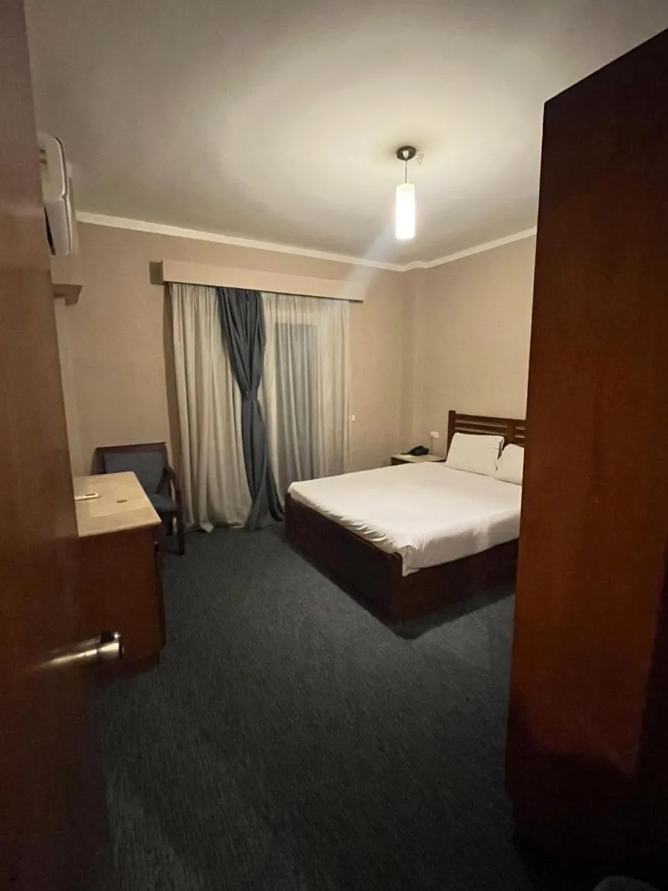 Four-Bedroom Apartment with Balcony  in New Marwa Palace