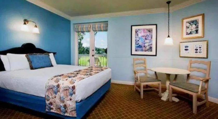 Bed in Disney's Old Key West Resort