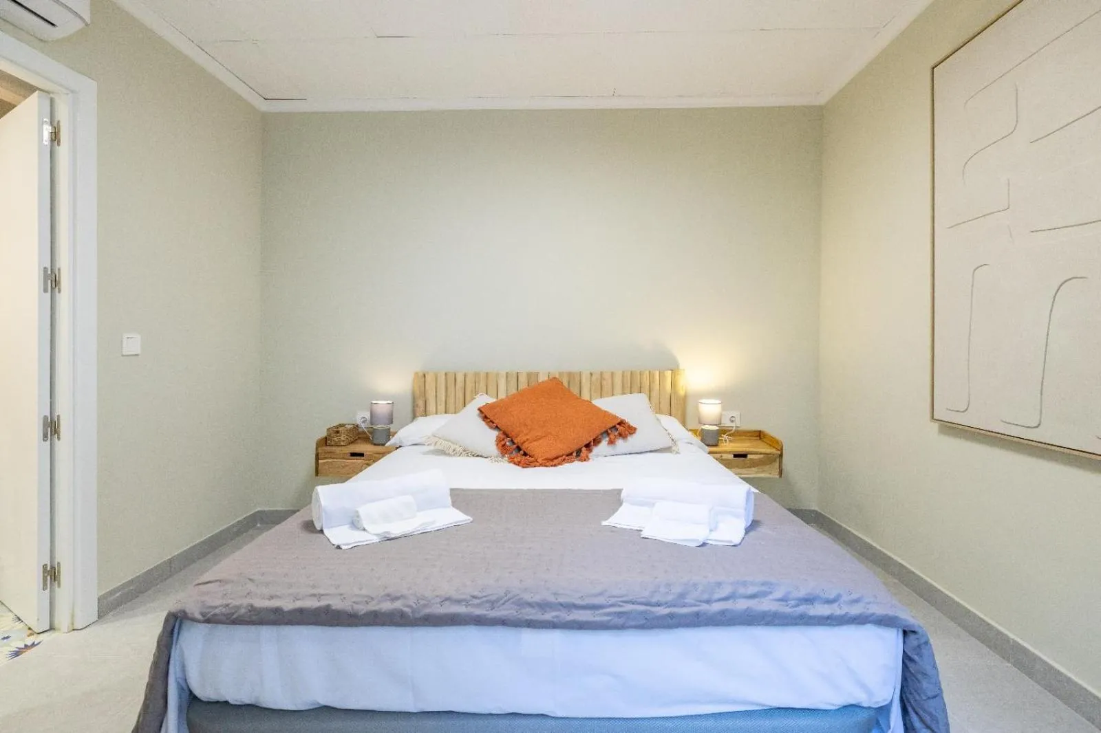Bed in Carmen Beach Hostel Cullera