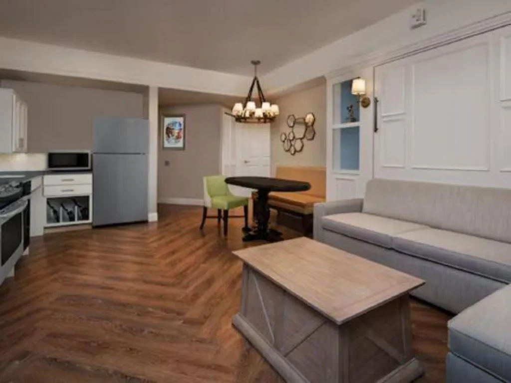 Disney's Saratoga Springs Resort & Spa