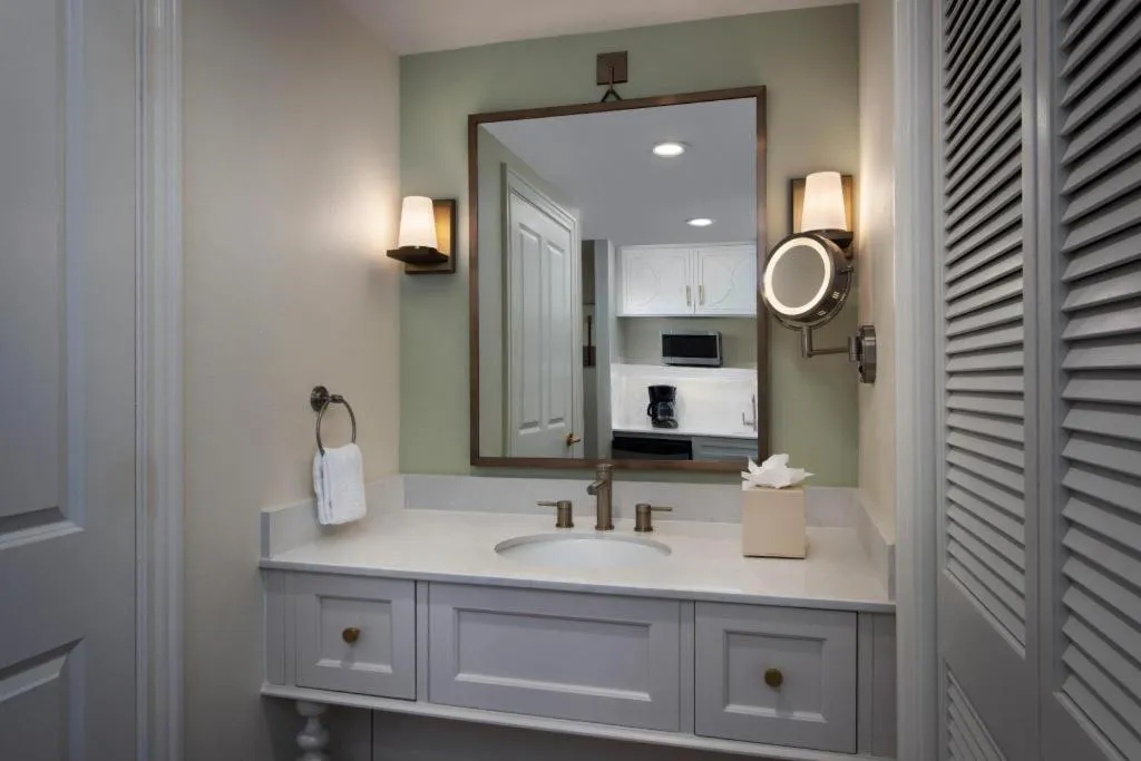 Disney's Saratoga Springs Resort & Spa