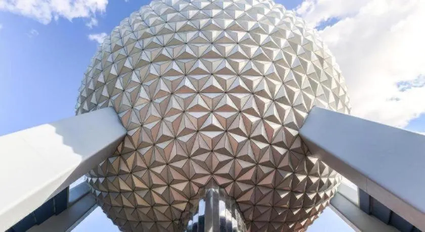 Disney's Saratoga Springs Resort & Spa