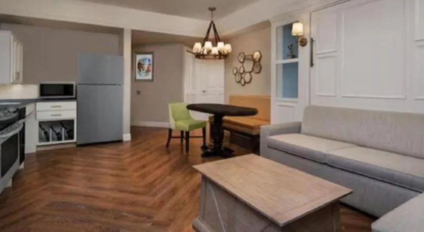 Disney's Saratoga Springs Resort & Spa