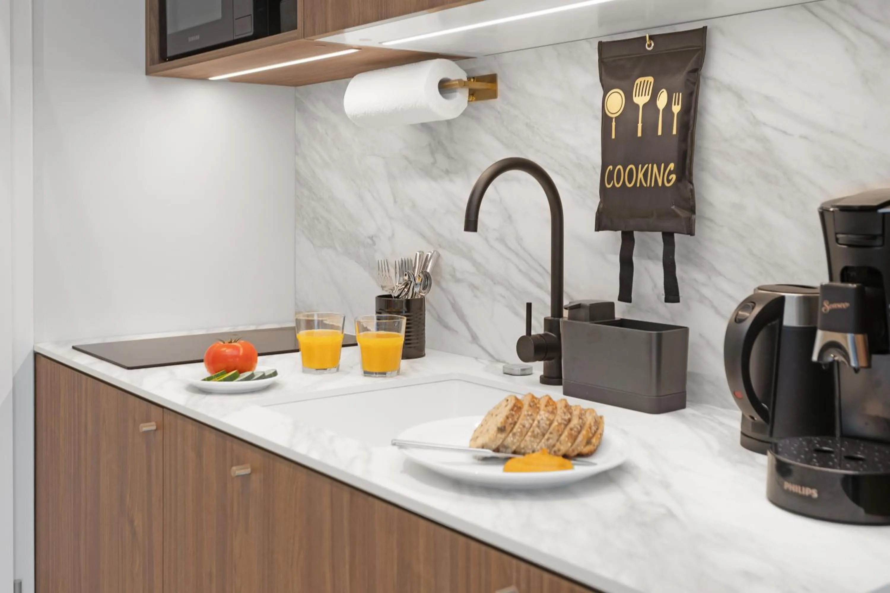 Kitchen or kitchenette in Candlewood Suites Reykjavik by IHG