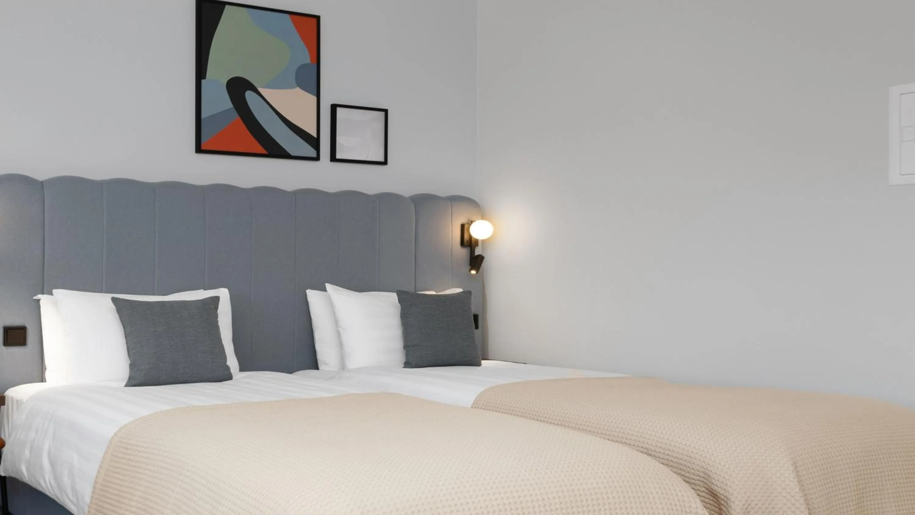 Photo of the whole room, Bed in Candlewood Suites Reykjavik by IHG