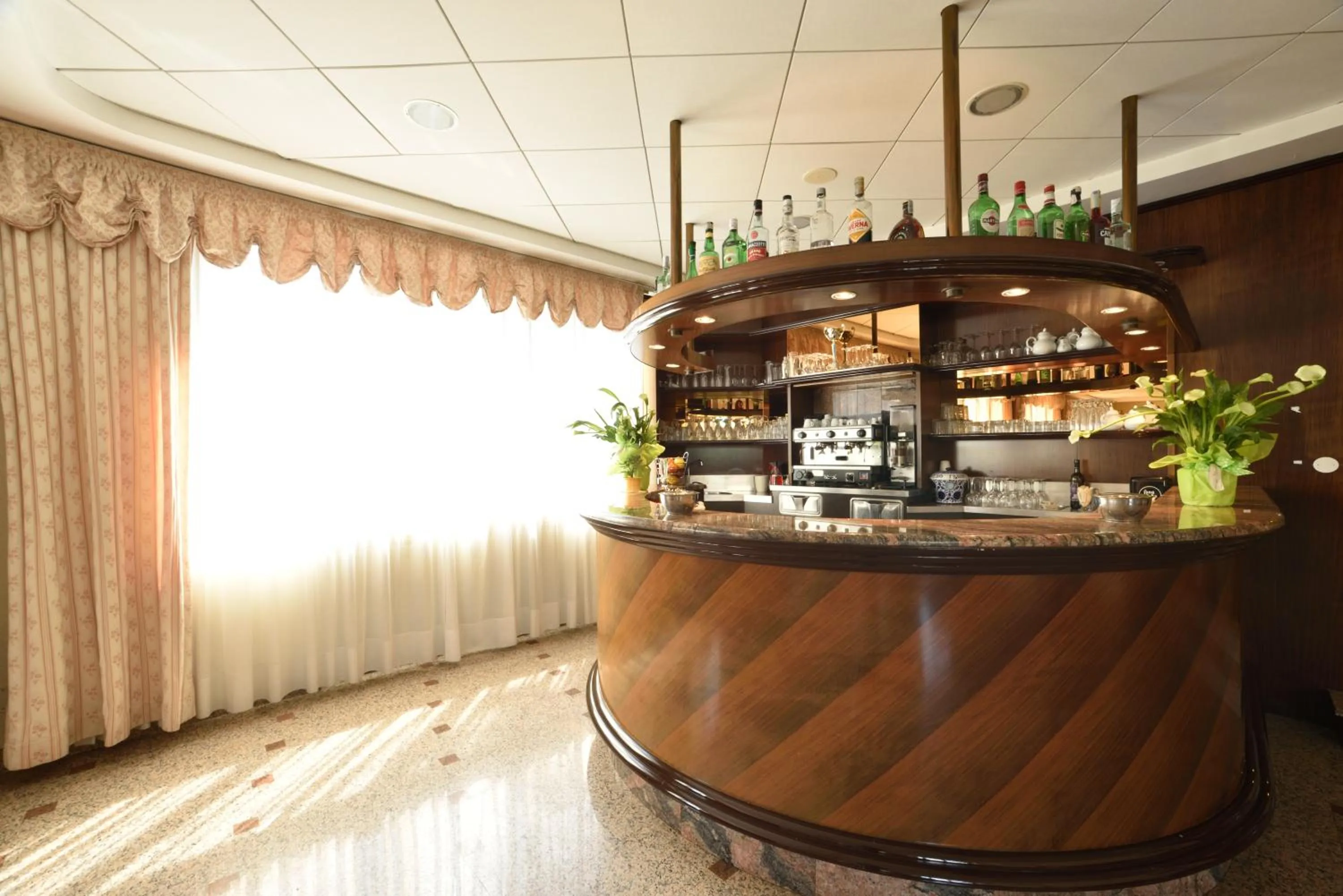 Lounge or bar in Hotel Bergamo Mare Mhotelsgroup