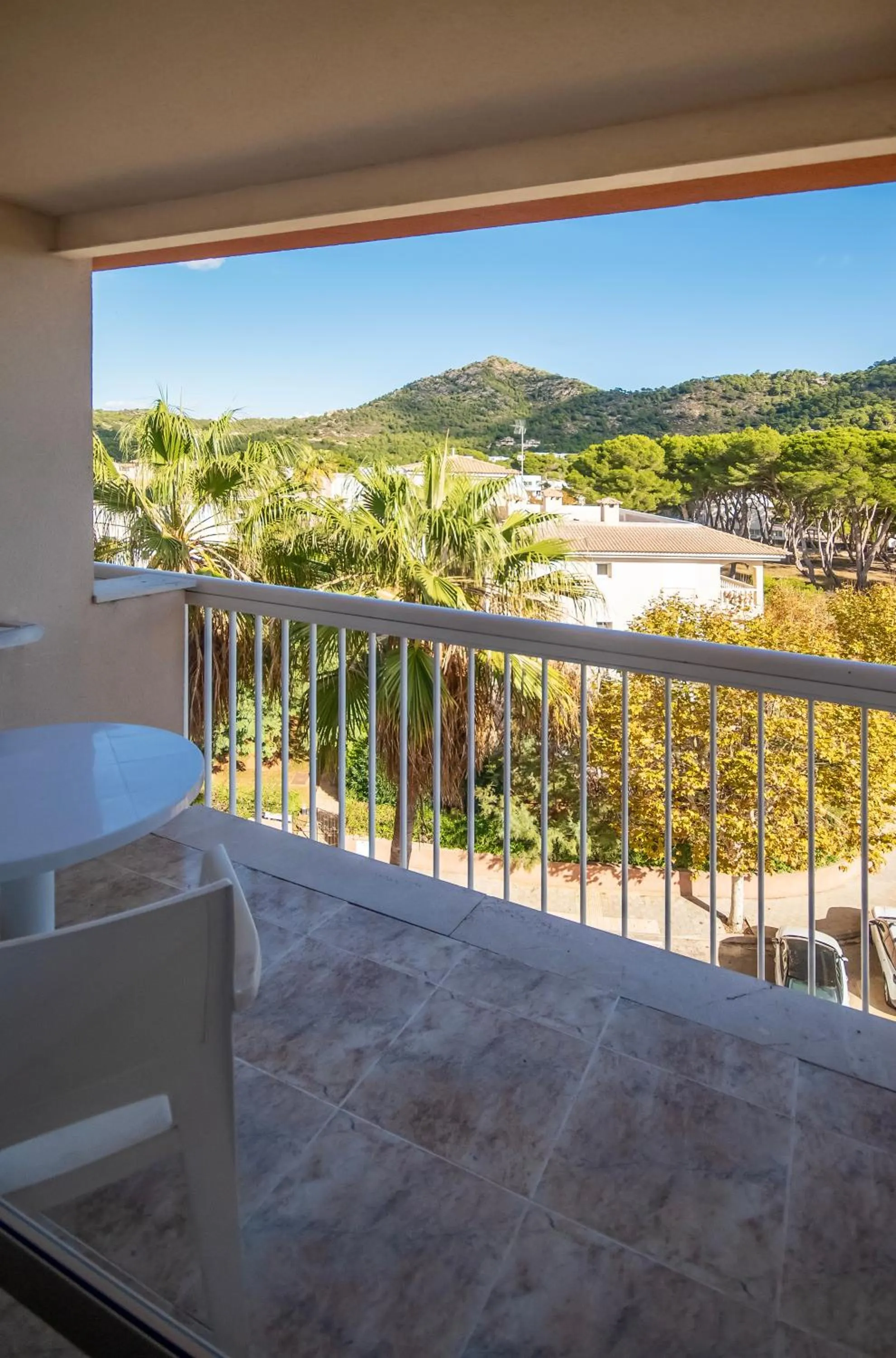 Photo of the whole room in Canyamel Classic & Spa, solo Adultos