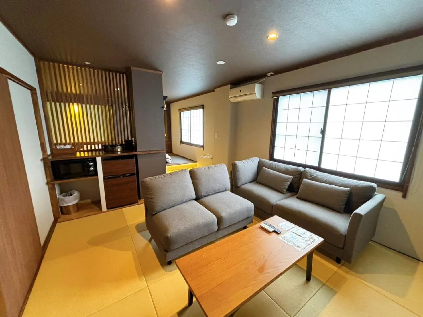 Living room in Nozawa Onsen Azegamikan