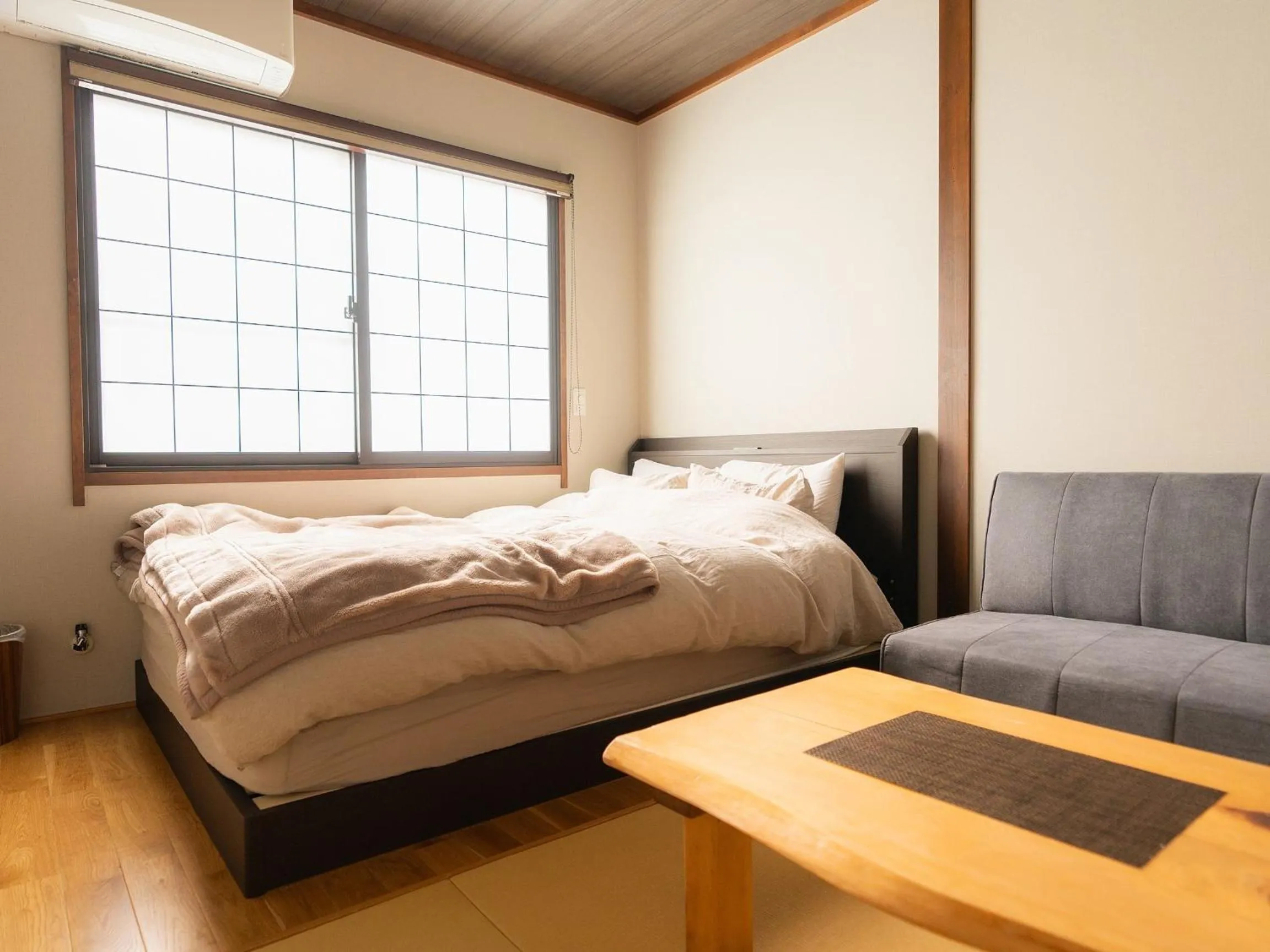 Bed in Nozawa Onsen Azegamikan