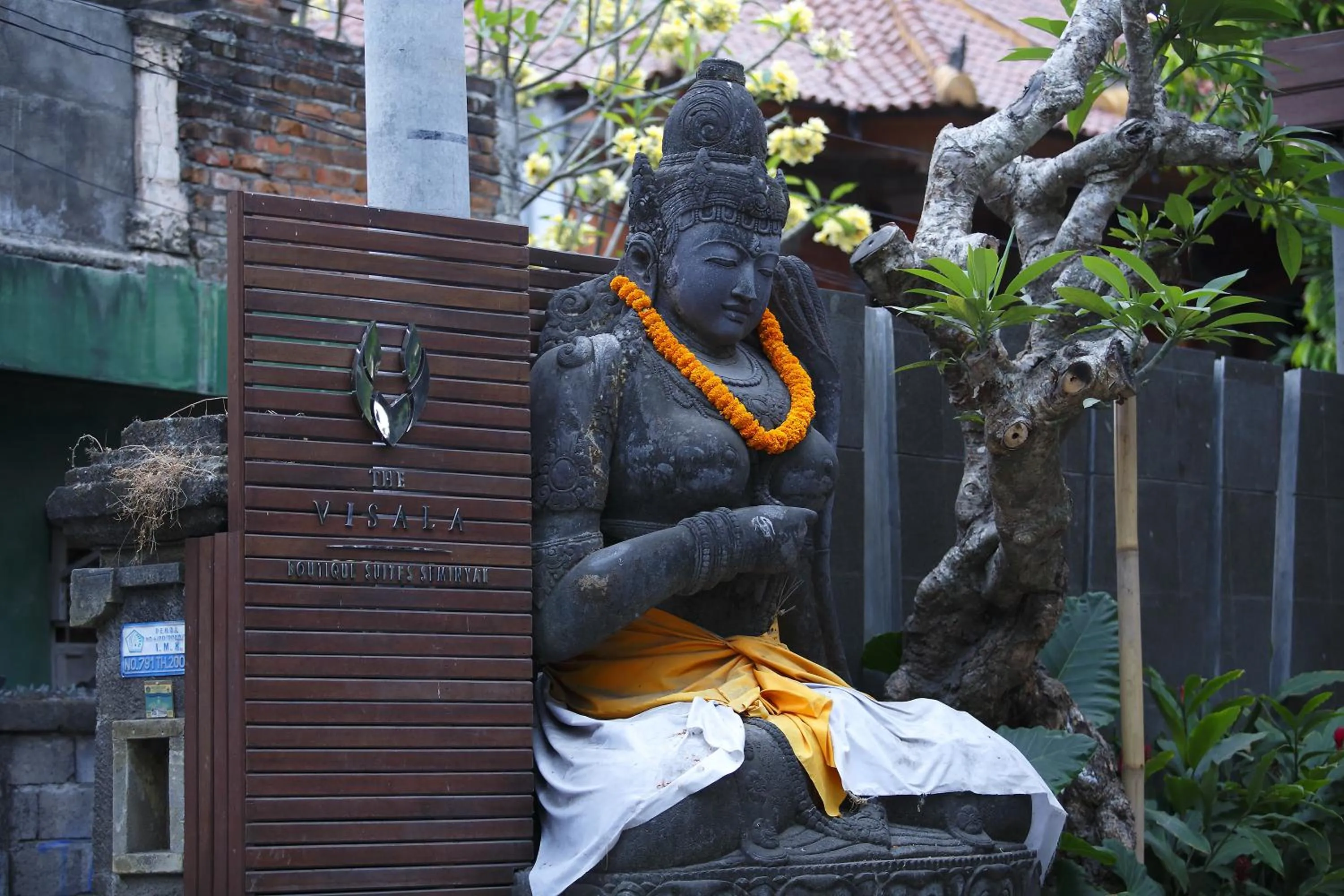 Facade/entrance in The Visala Boutique Suites Seminyak