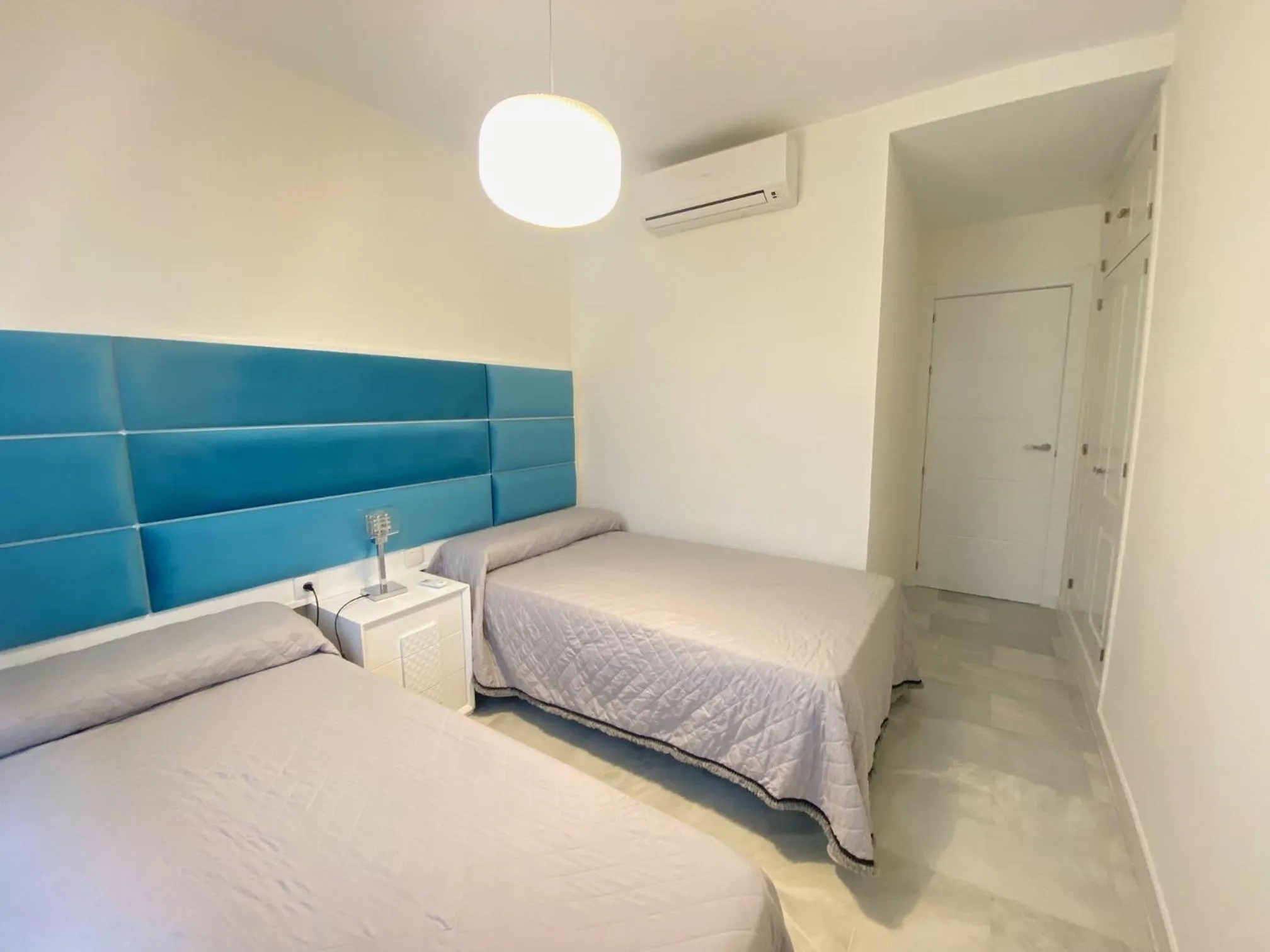 Bedroom, Bed in Mi Capricho, Luxury Apartment