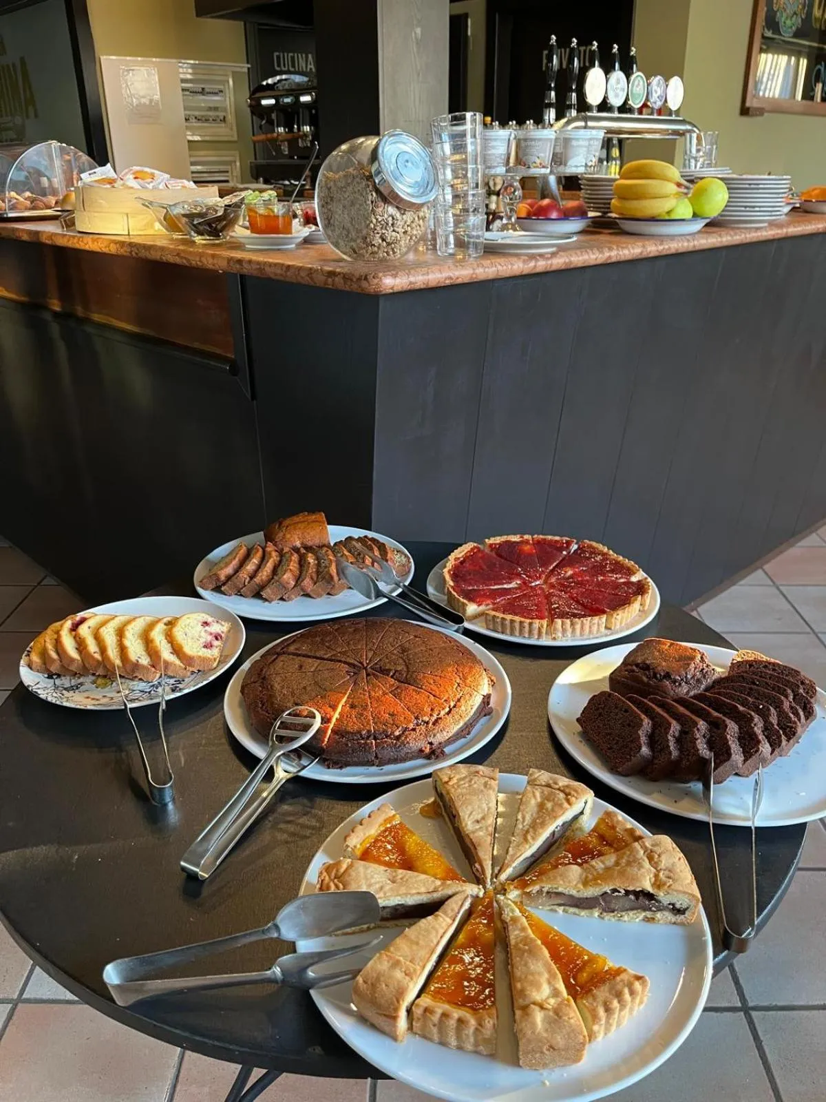 Breakfast in Hotel Classicano