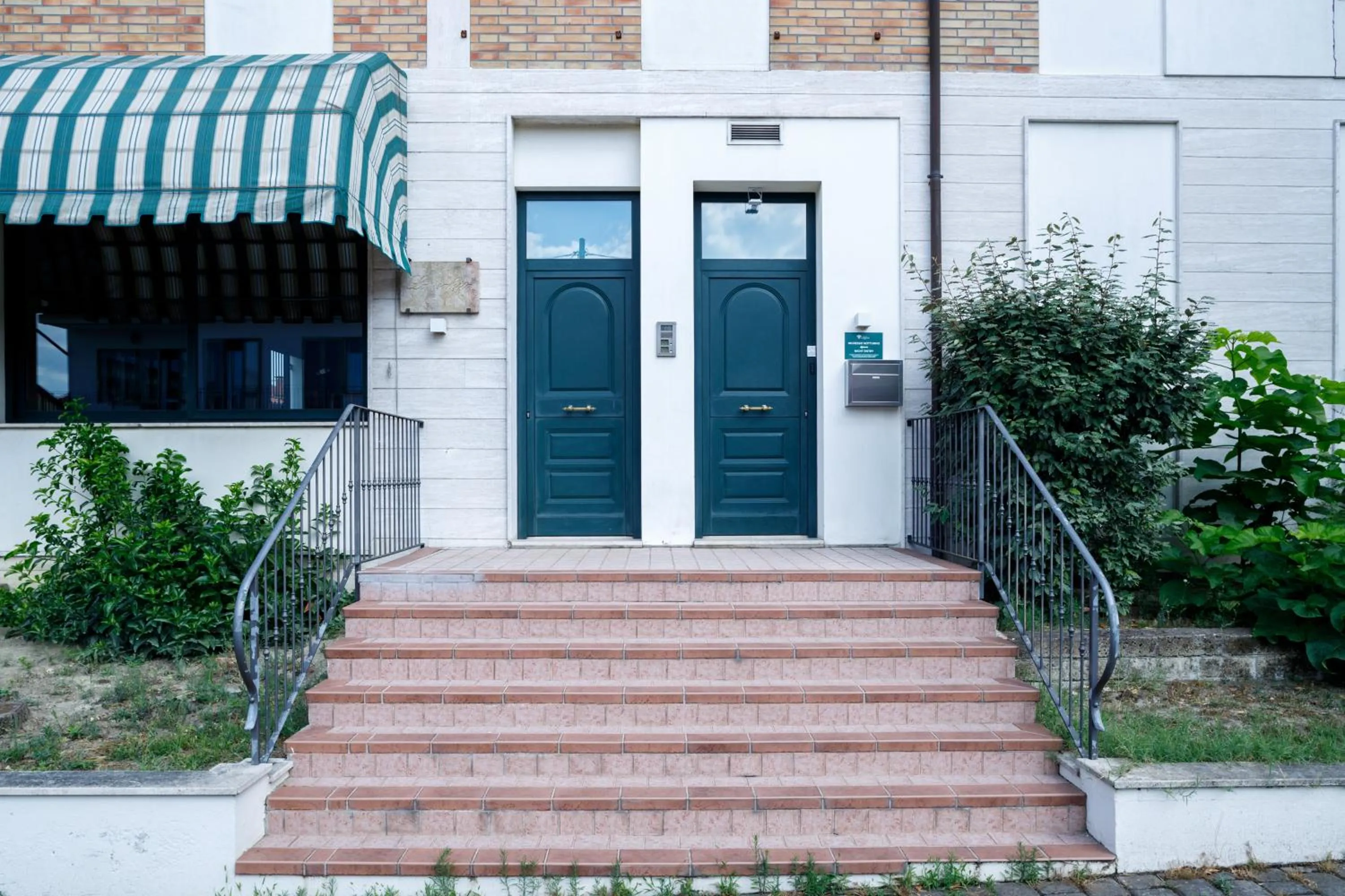 Facade/entrance in Hotel Classicano